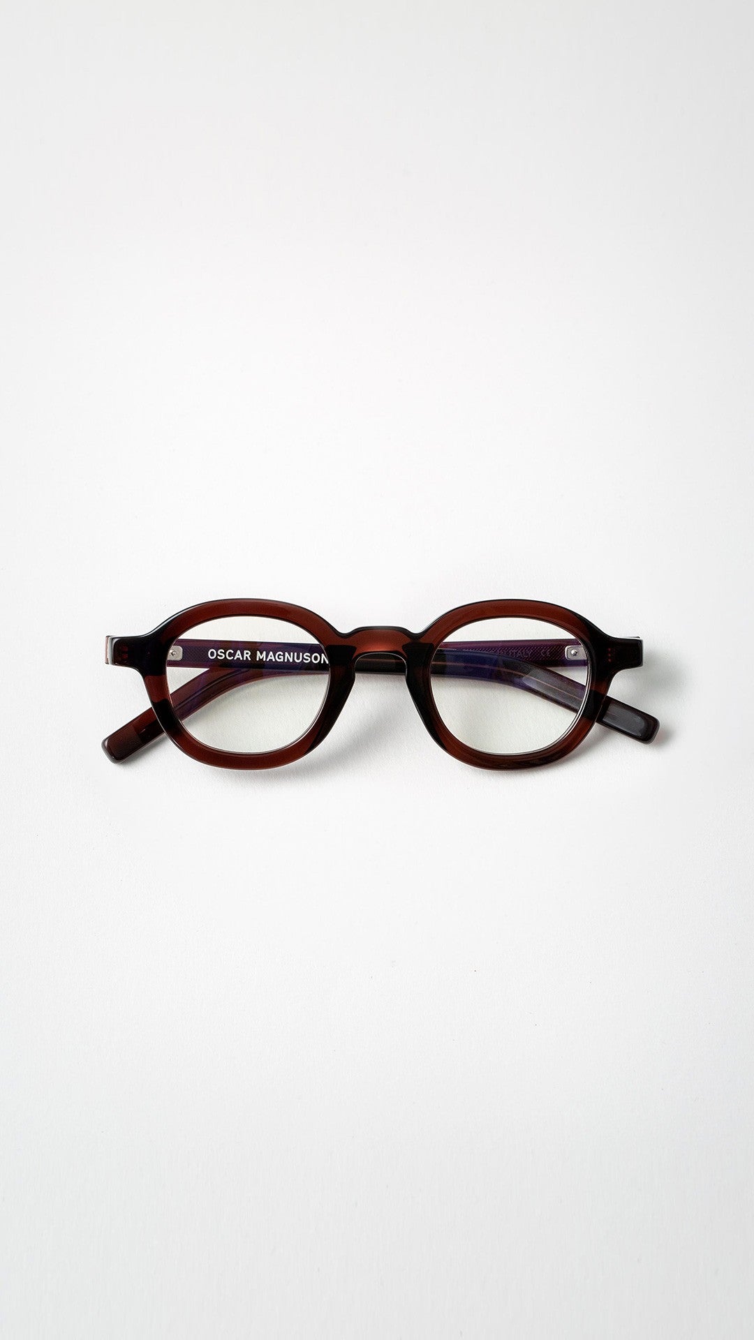 Oscar Magnuson Joy - Toga Red