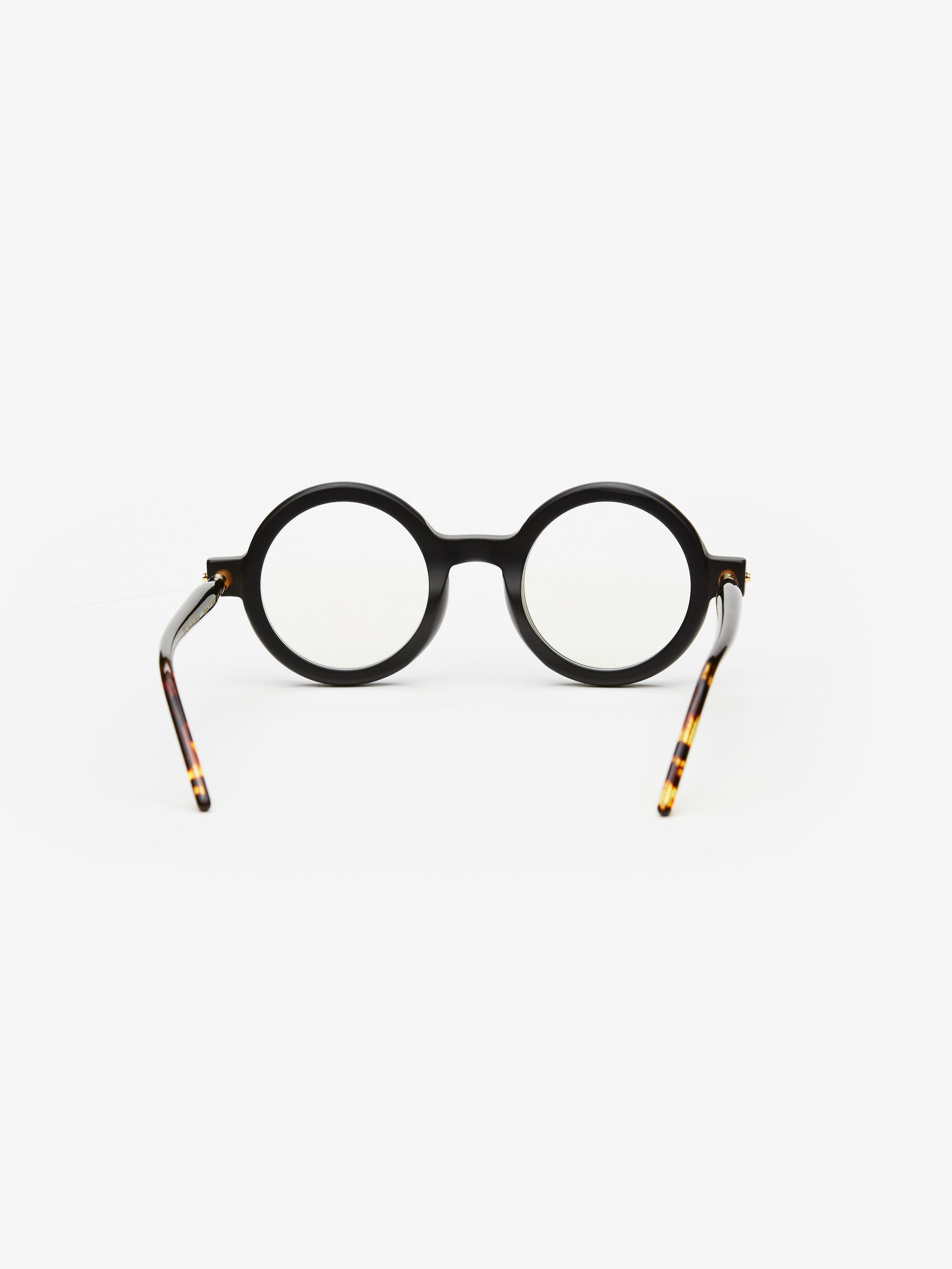 Kuboraum MASKE P1 - Black Matte