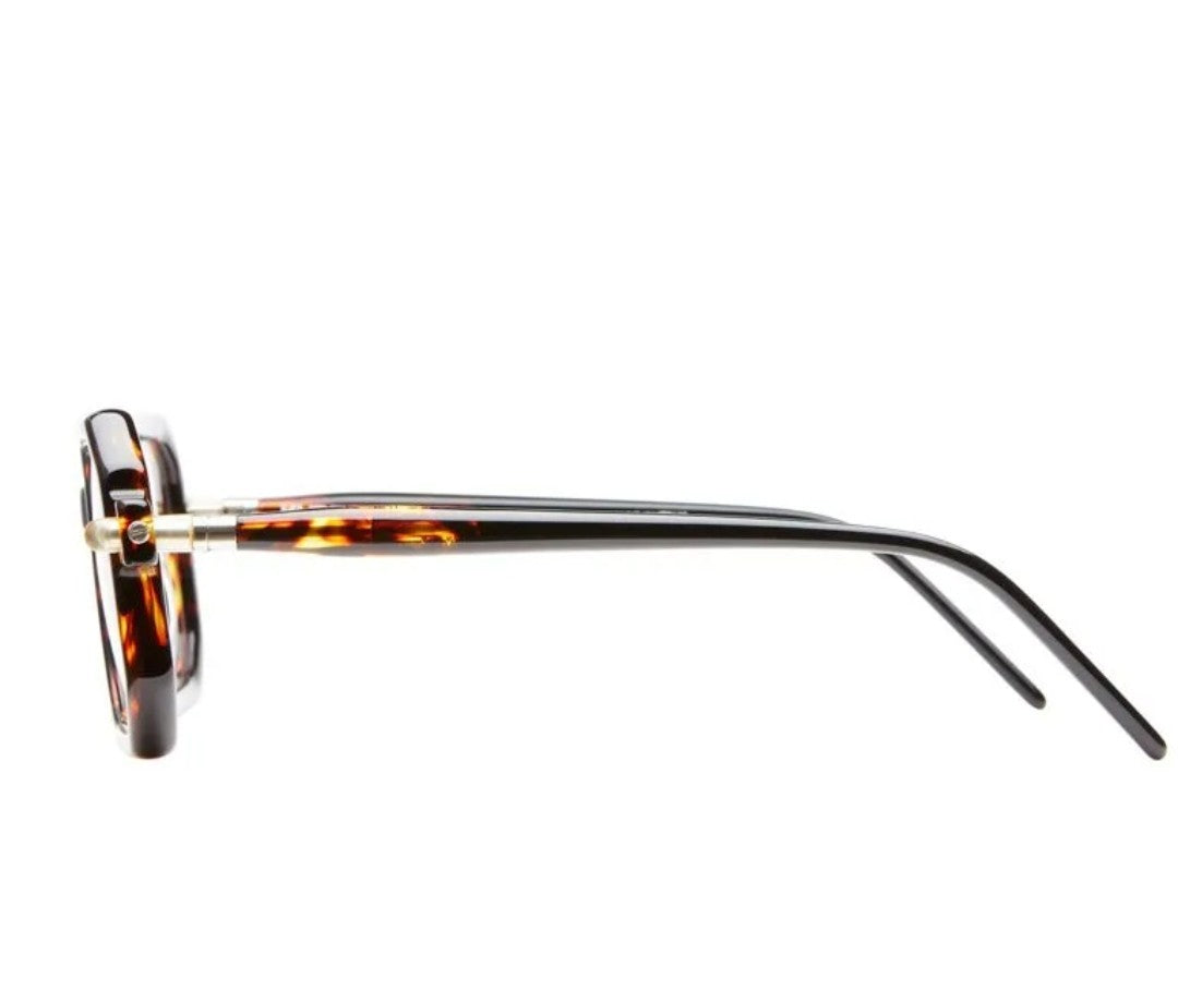 Kuboraum Mask P8 - Havana