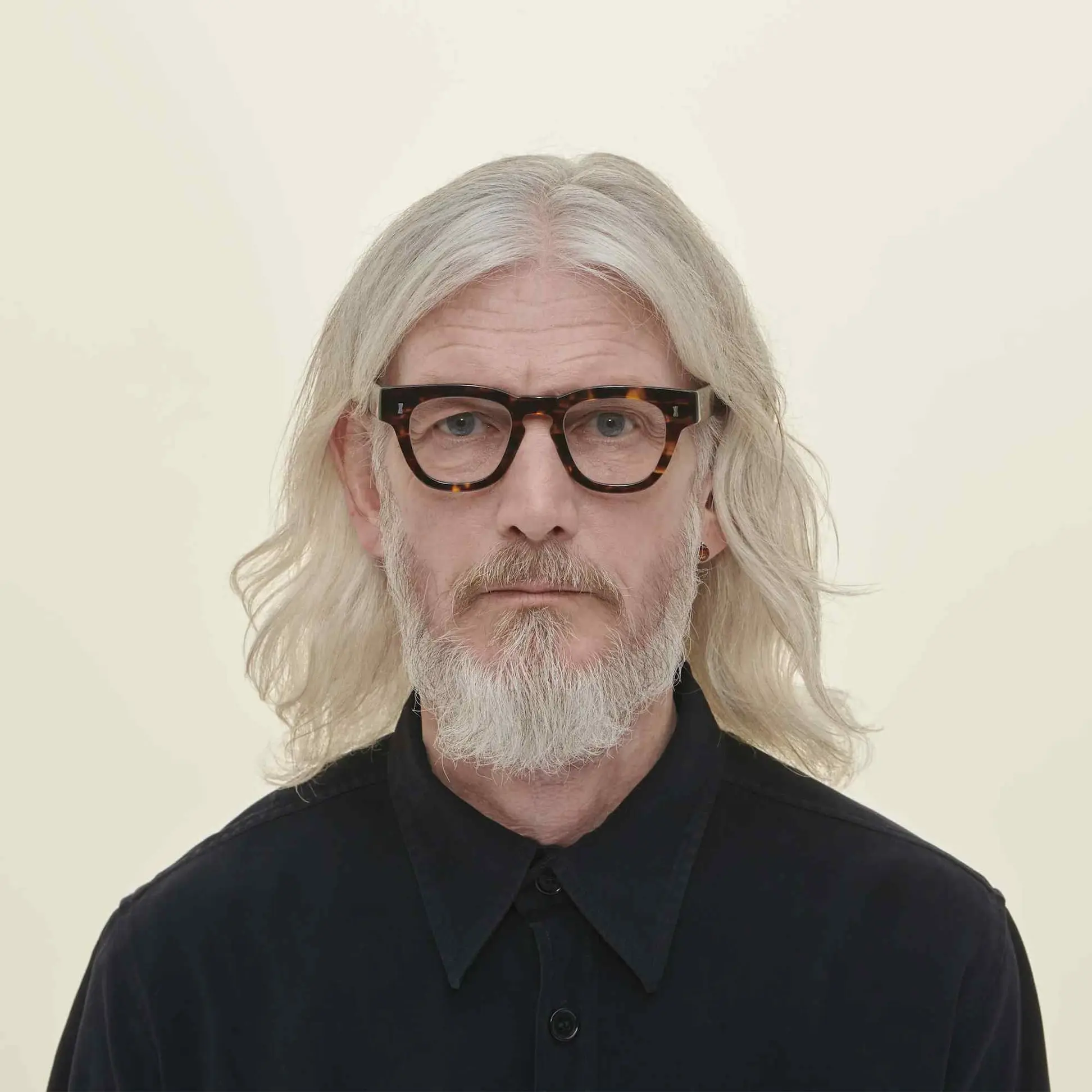 Cubitts Cruikshank - Black