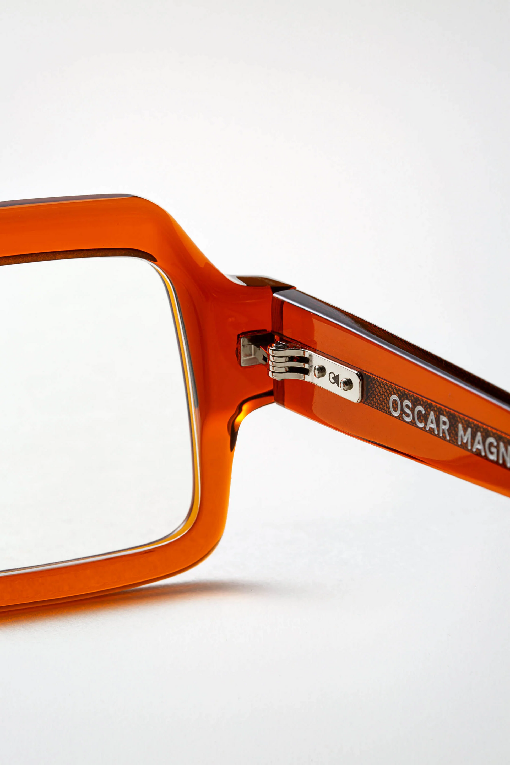 Oscar Magnuson Sasha OM.6 - Crystal Amber