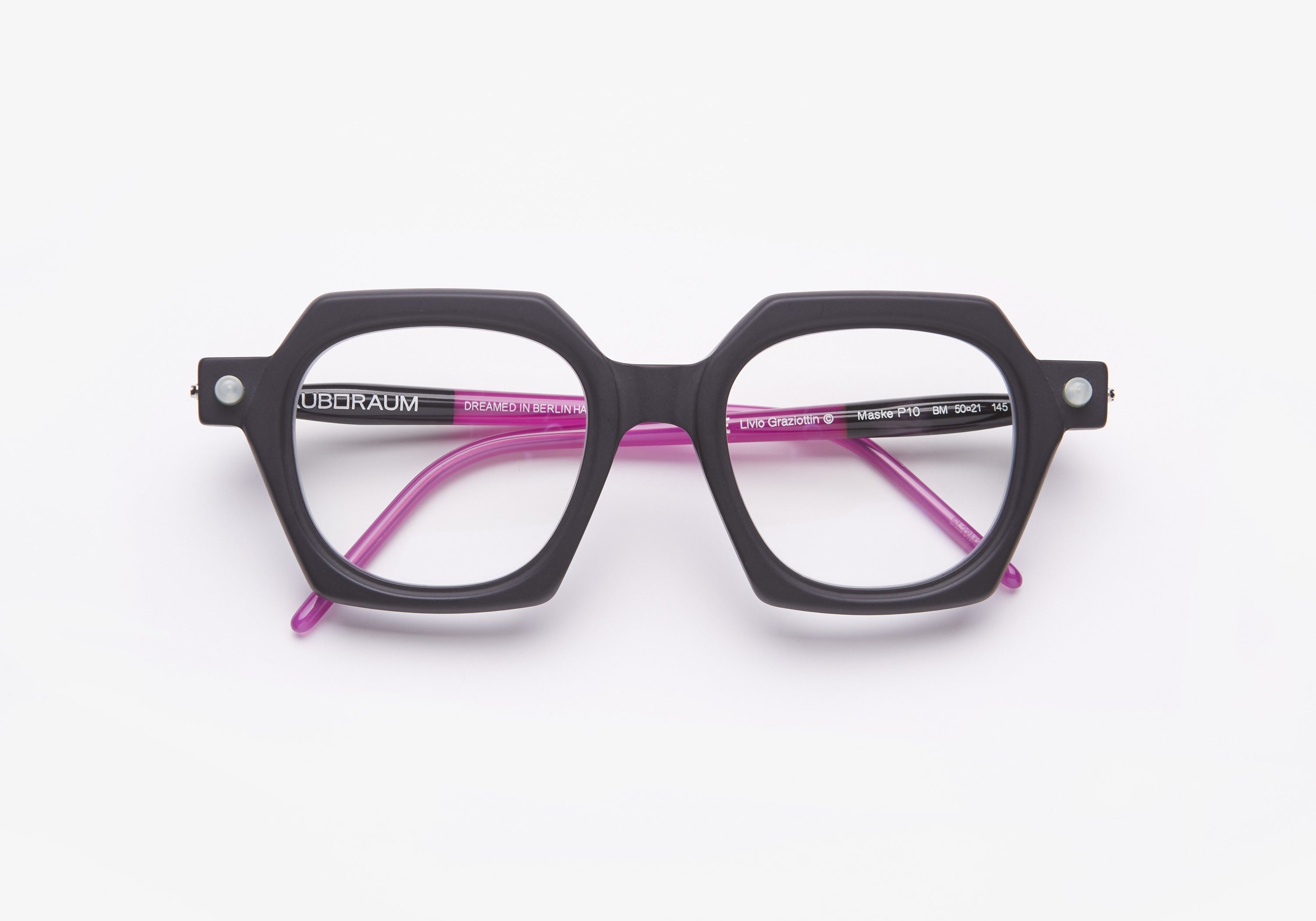 Kuboraum MASKE P10 - Black Matte