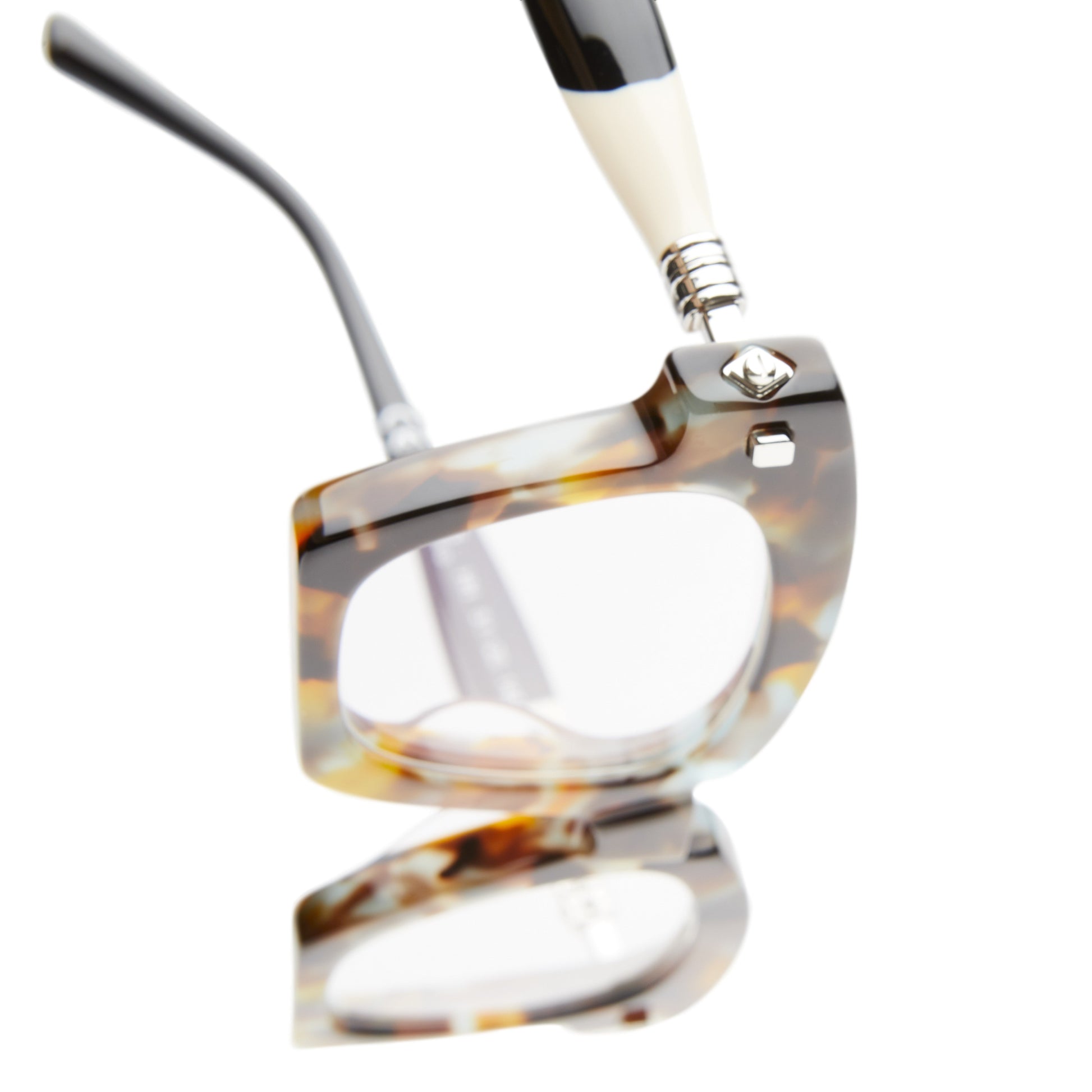 Kuboraum MASKE J5 - Ivory+Black ShineBlack Shine