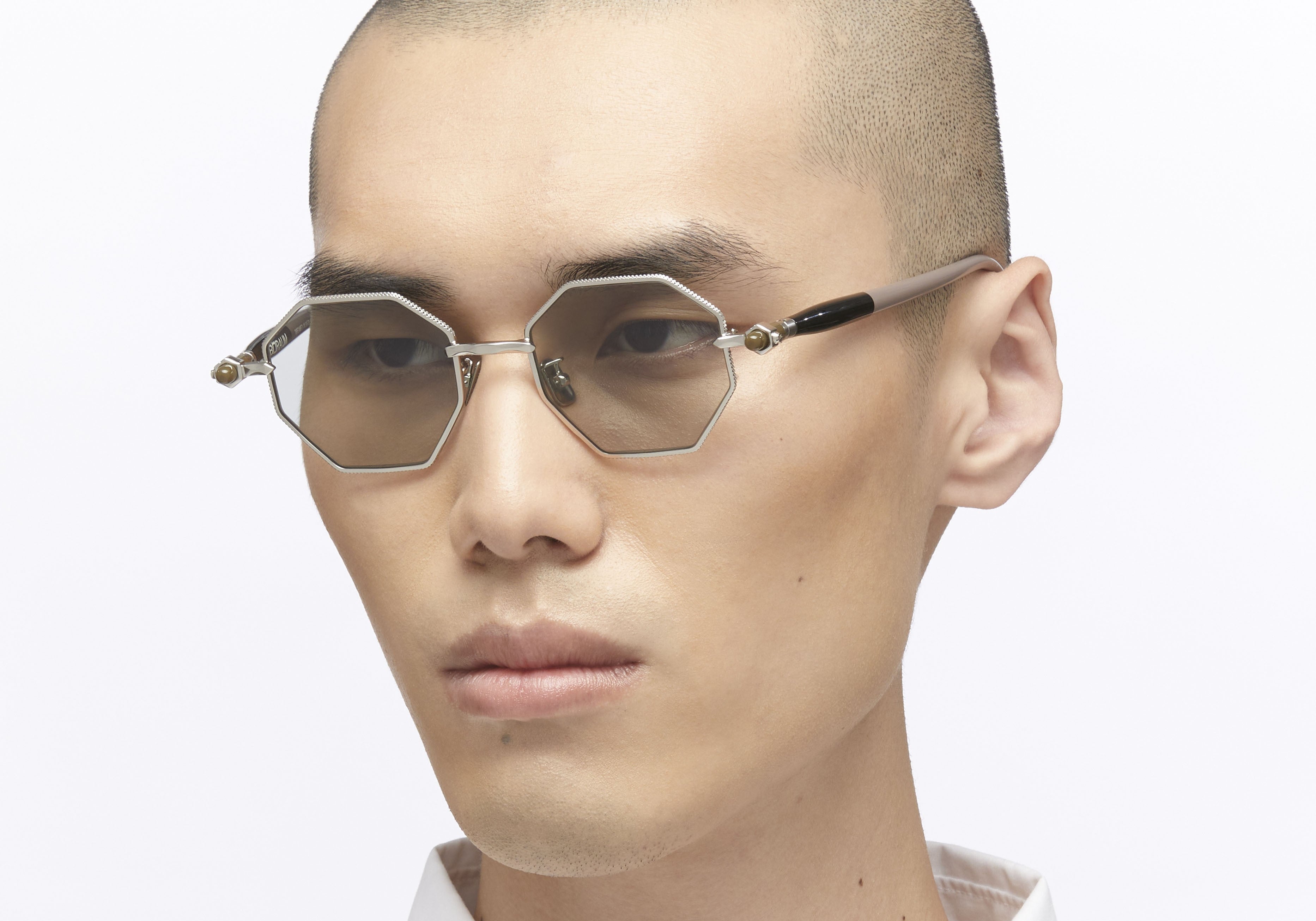 Kuboraum MASKE P74 SVM