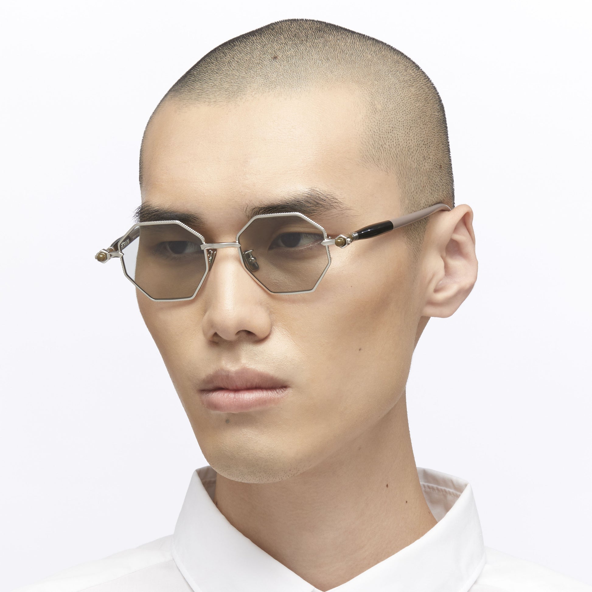 Kuboraum MASKE P74 SVM