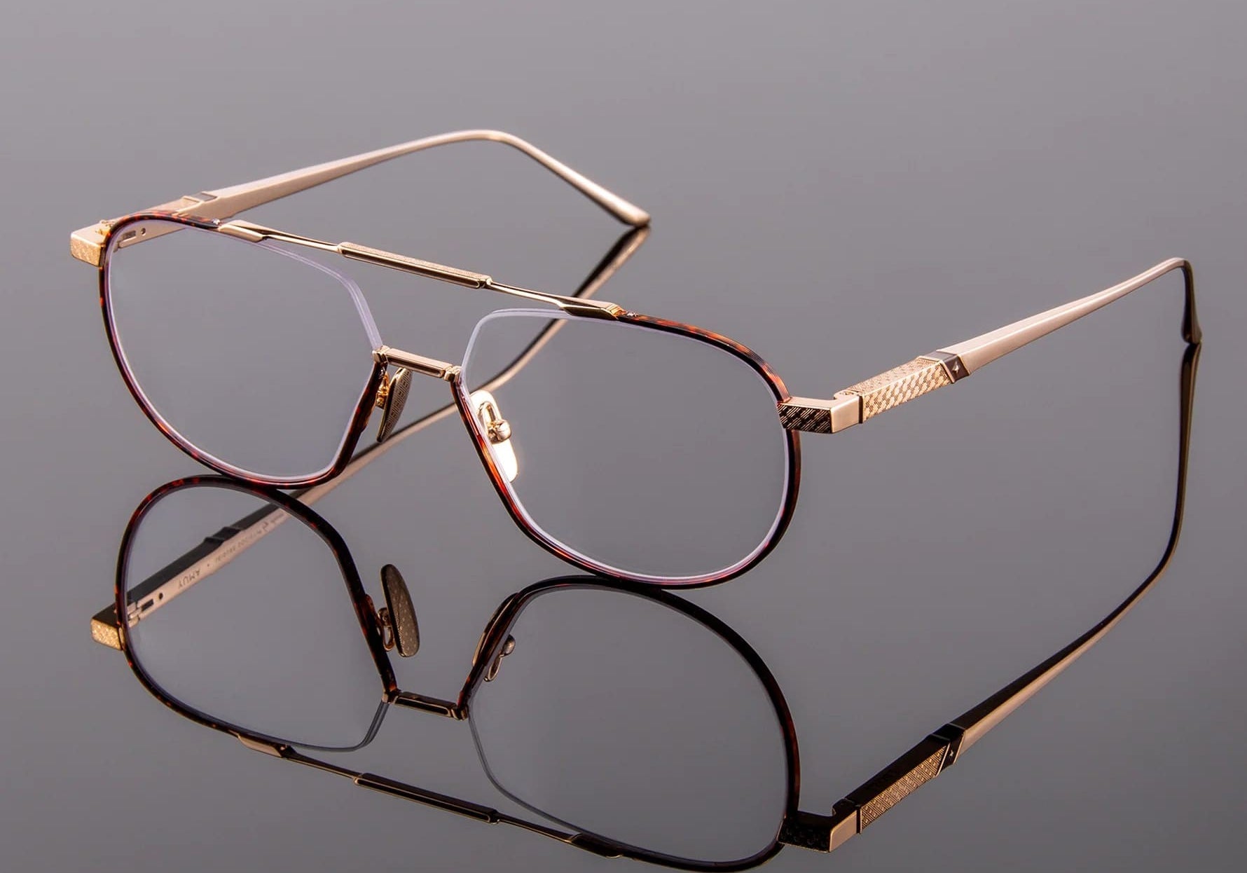 Leisure Society, Yuma 18K Gold/Tortoise