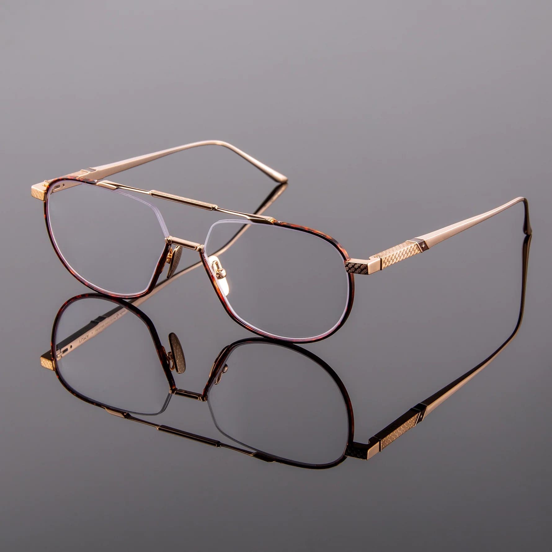Leisure Society , Yuma - 18K Gold/Tortoise