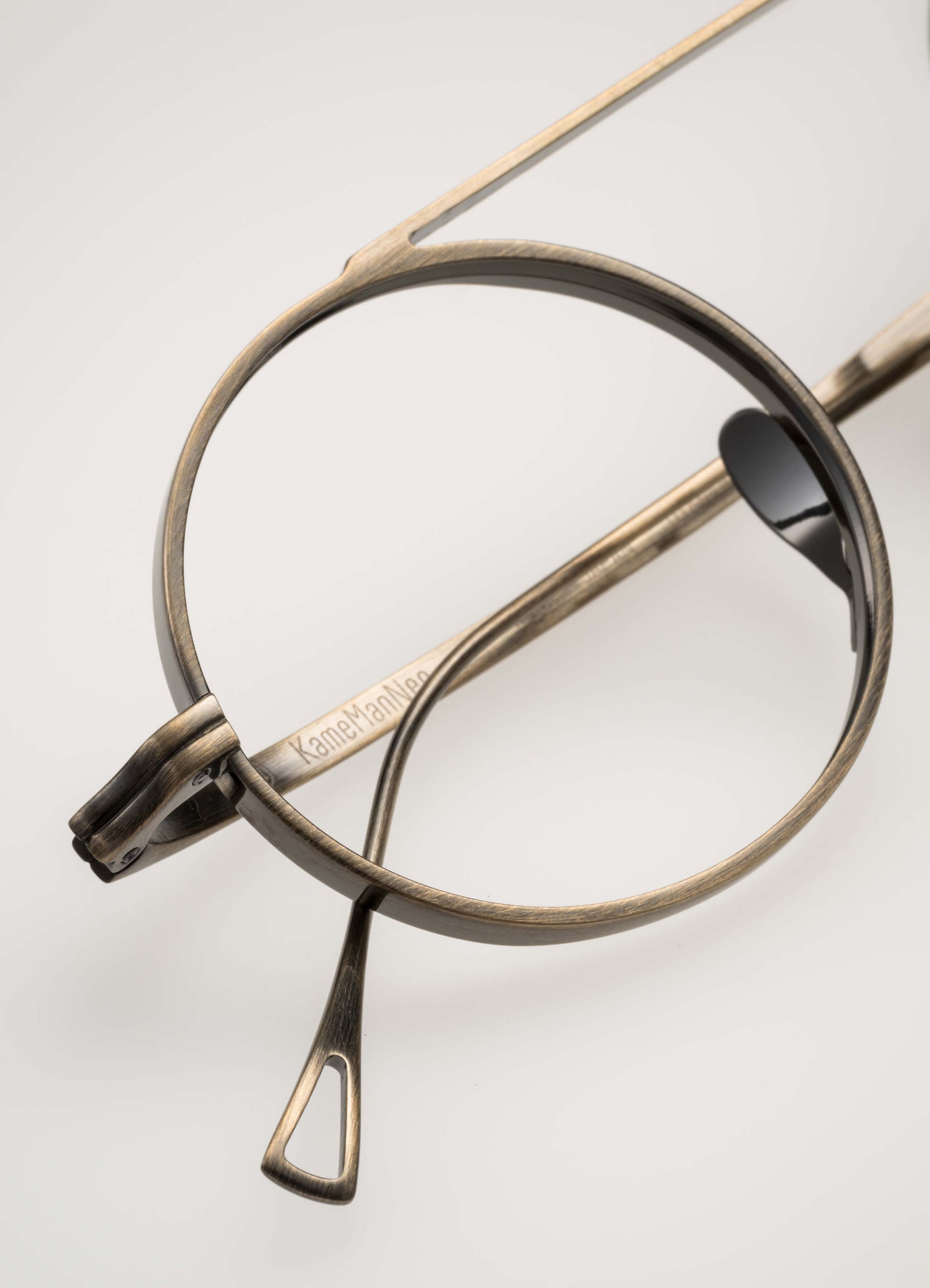 KameManNen kmn 9500 - Antique Gold