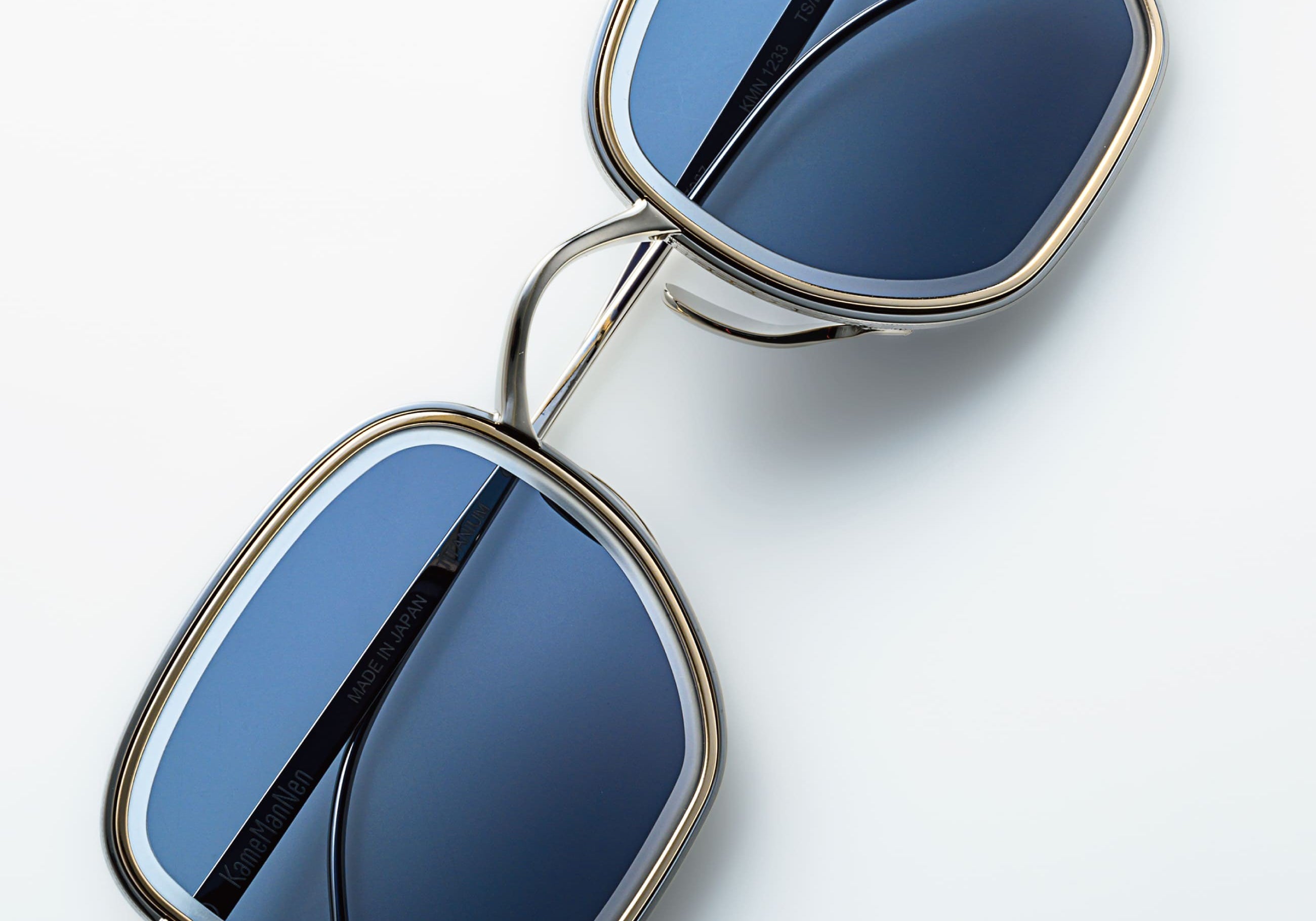 KameManNen, kmn 1233