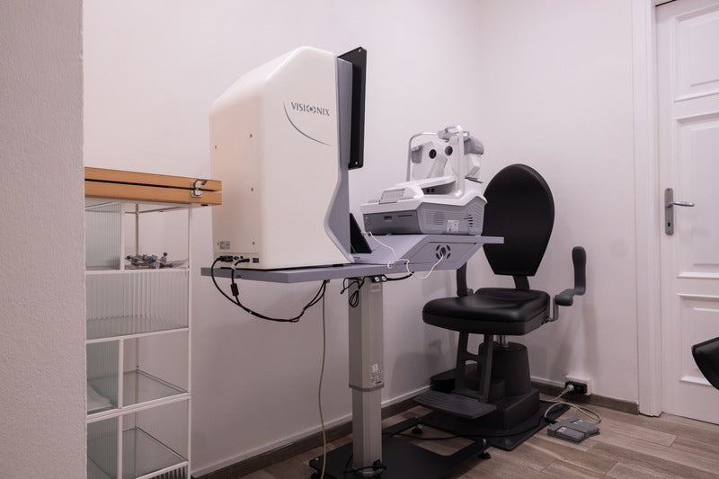 The vision assessment room at OCCHIO in Crema, with Visionix equipment