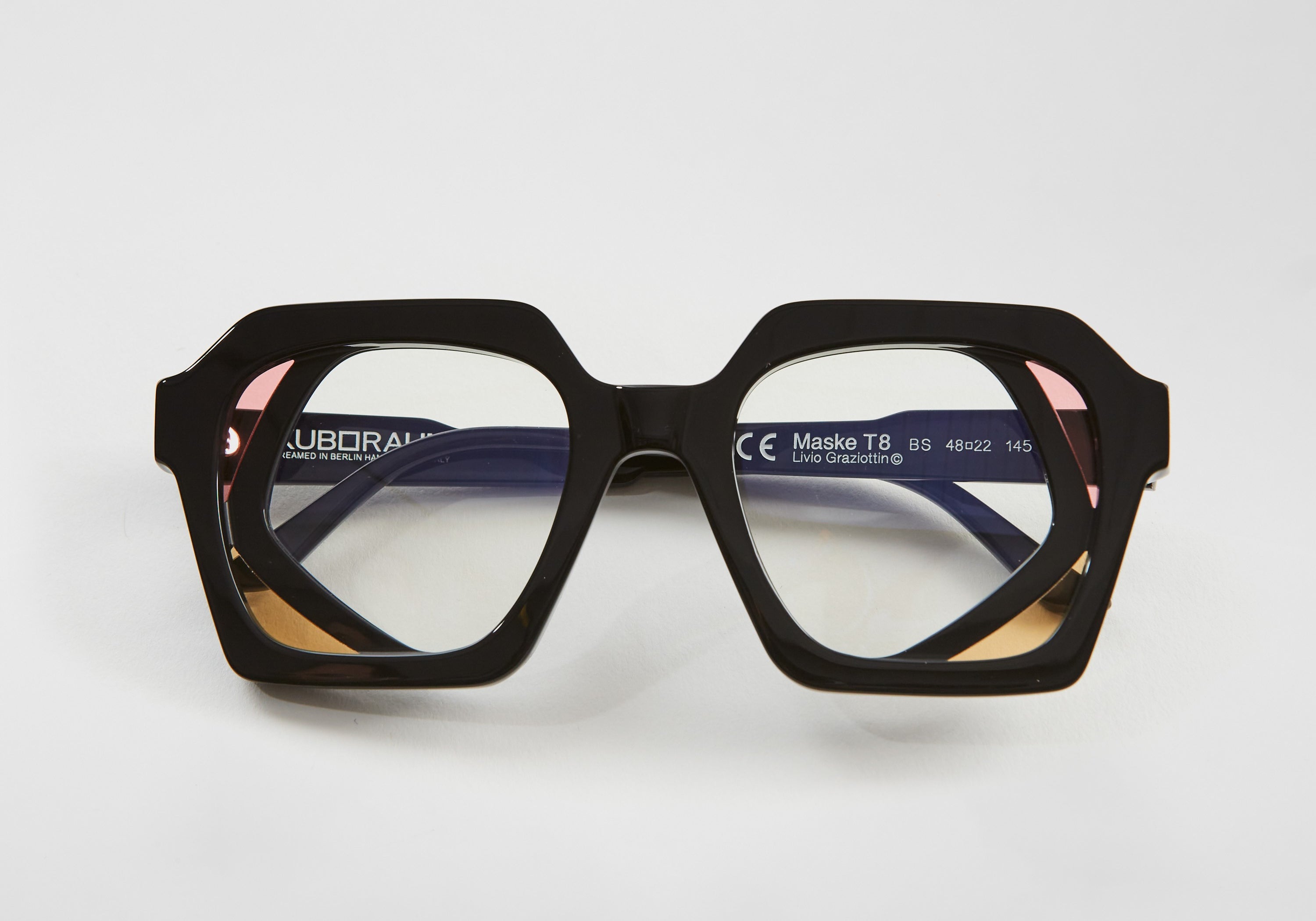 Kuboraum MASKE T8 Black Shine