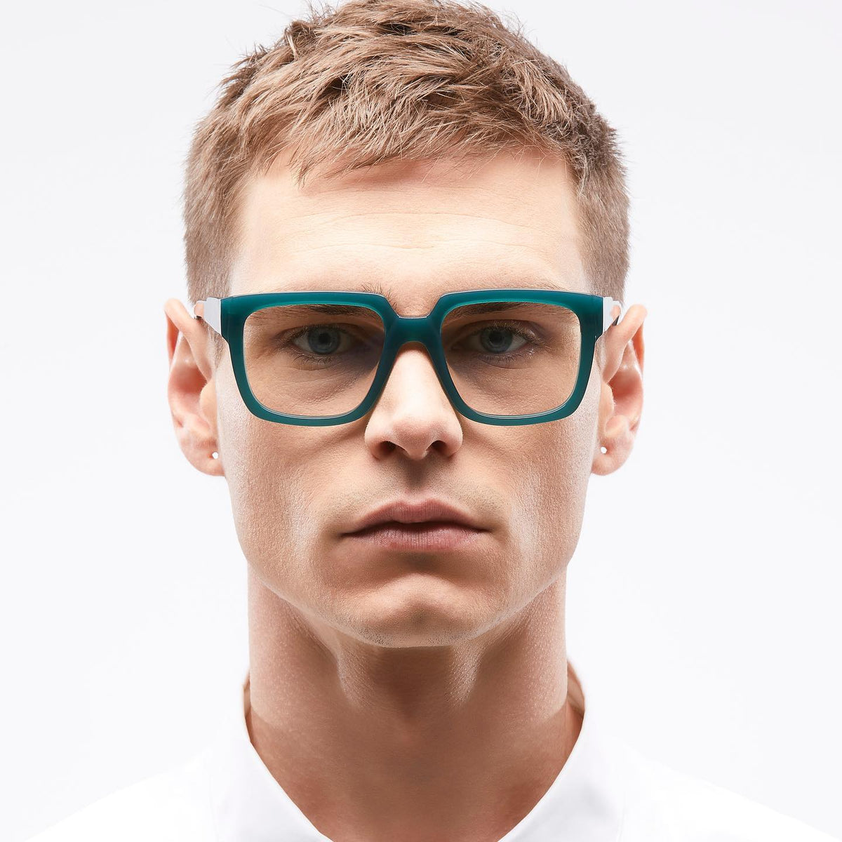 Kuboraum K3 Emerald Green worn – official photo Kuboraum