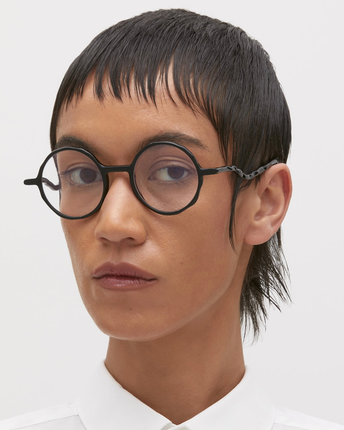 Kuboraum L11 BS worn – official photo Kuboraum