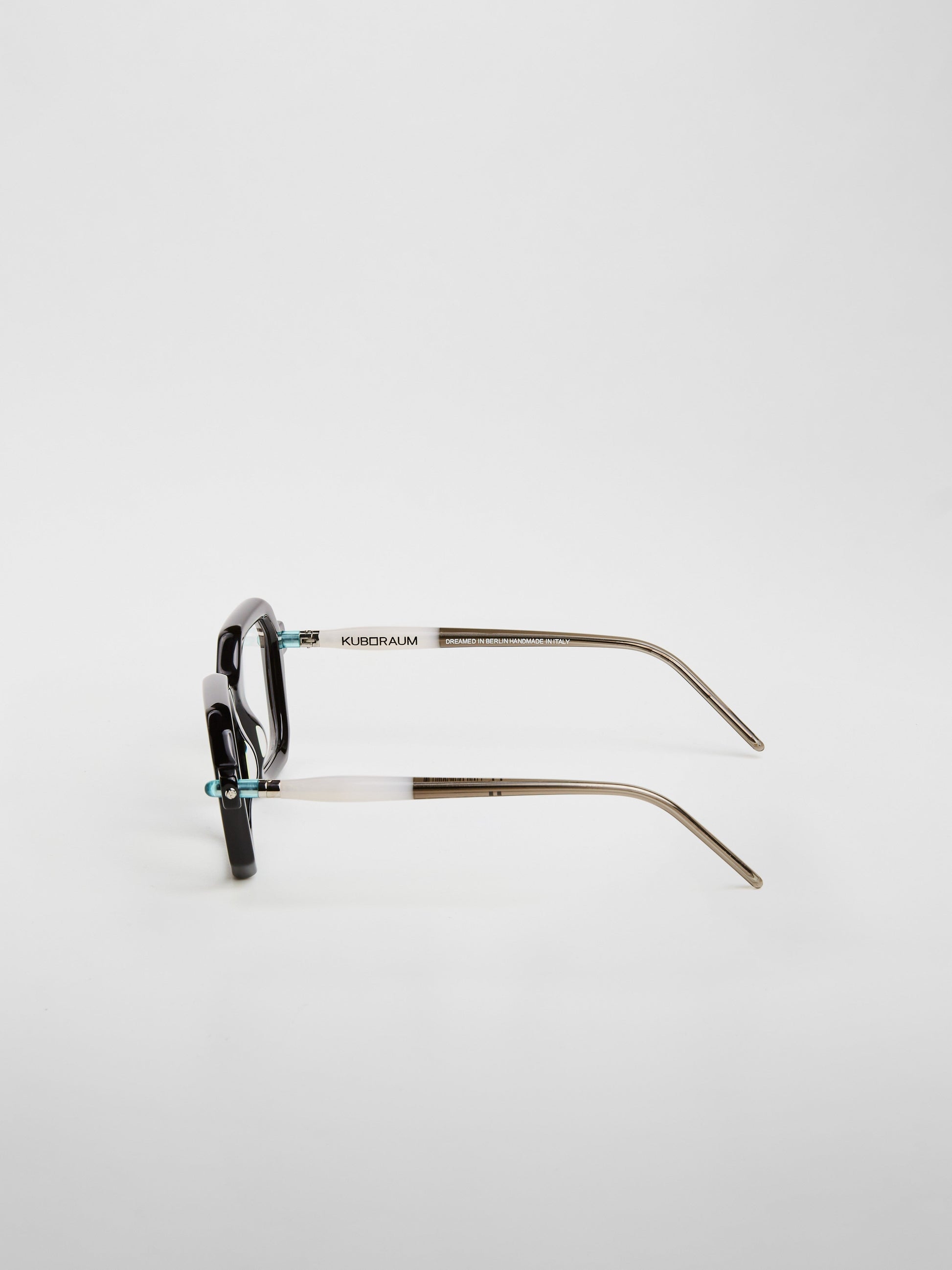 Kuboraum MASKE P9 - Black Shine 2