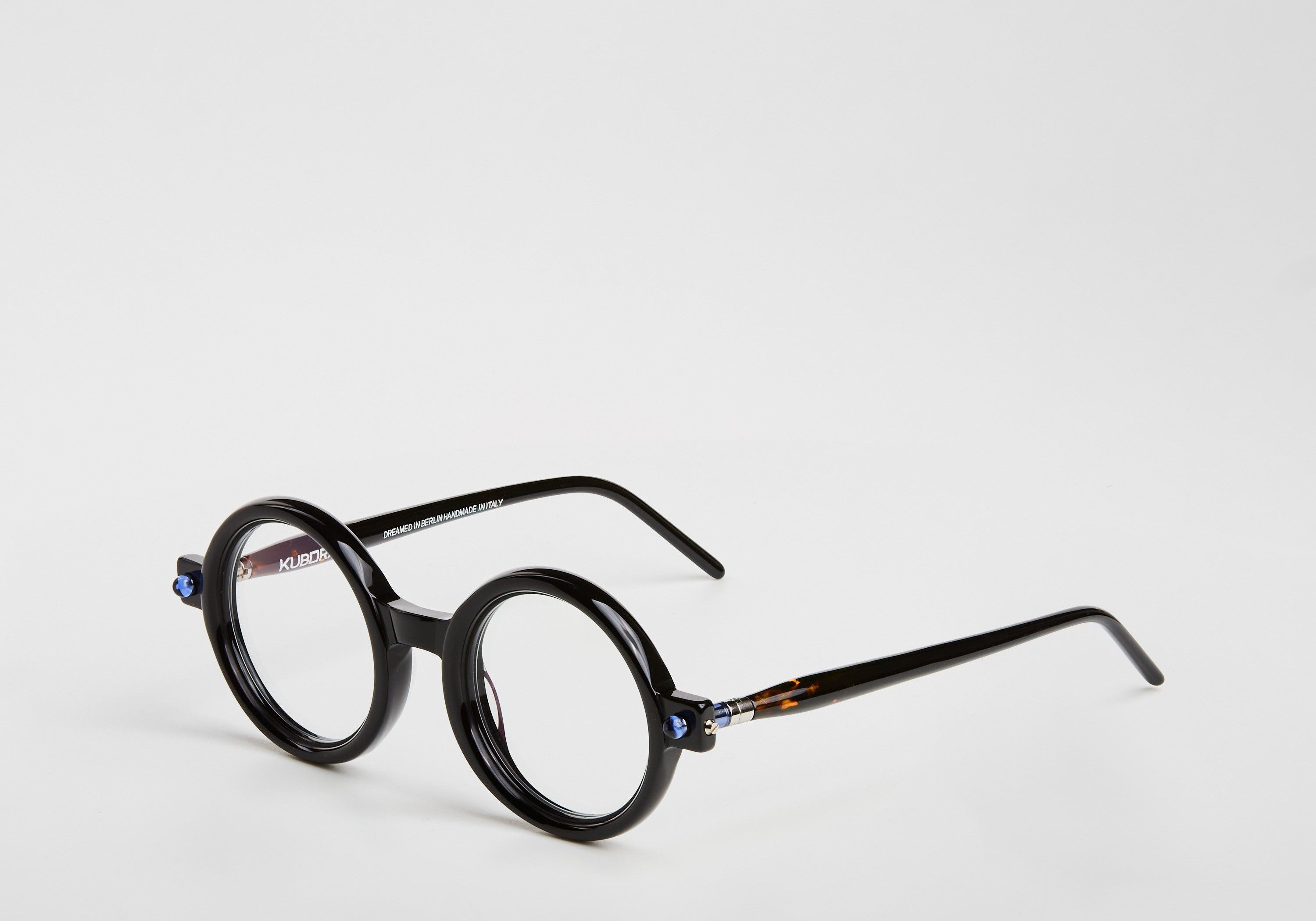 Kuboraum MASKE P1 - Black Shine Tortoise