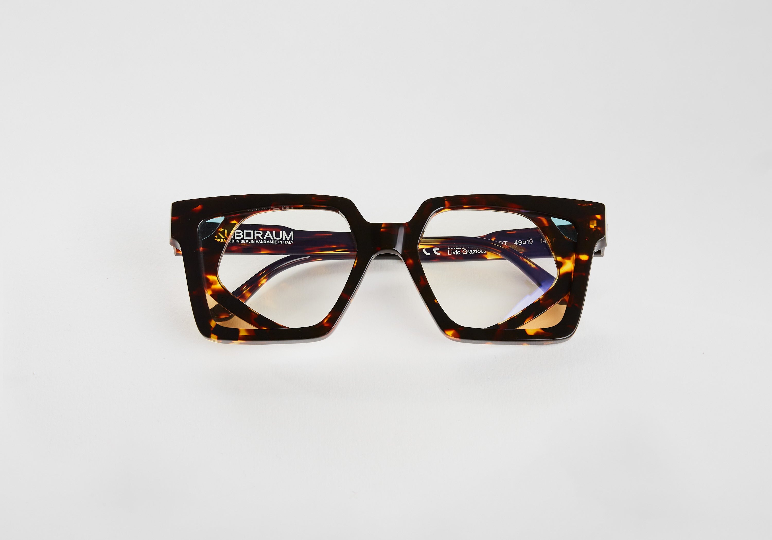 Kuboraum MASKE T6 Dark Tortoise