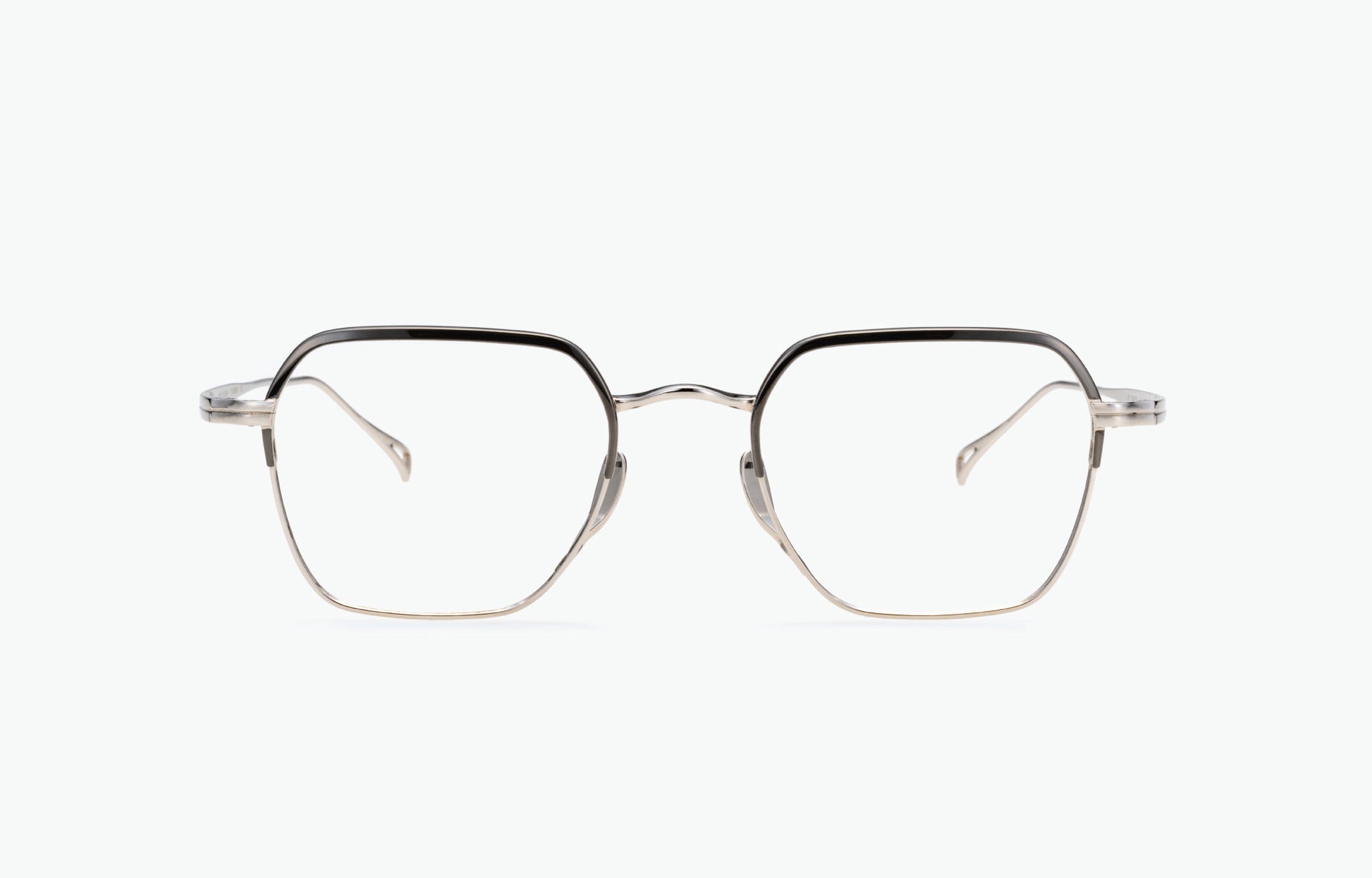 KameManNen, kmn 152 - Silver