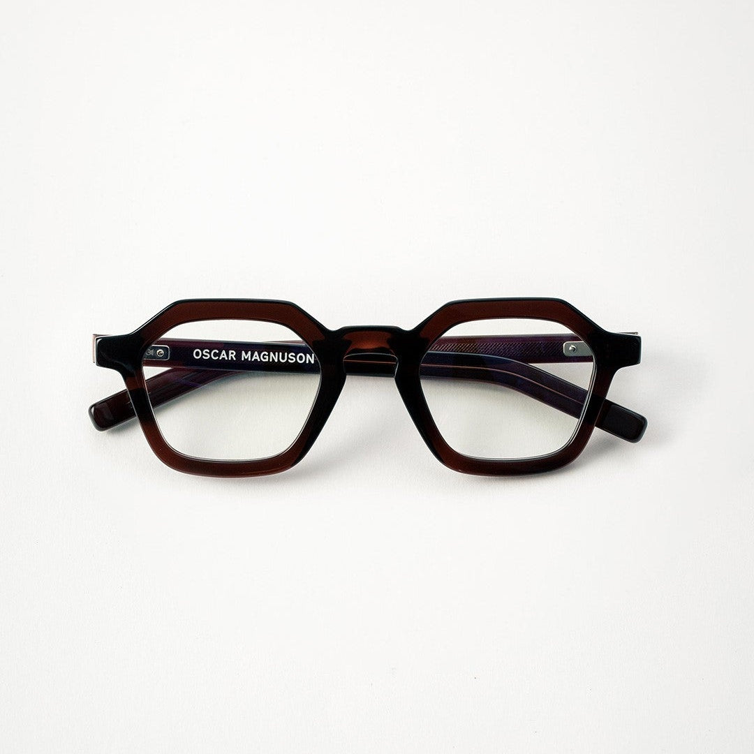 Oscar Magnuson Batty - Toga Red