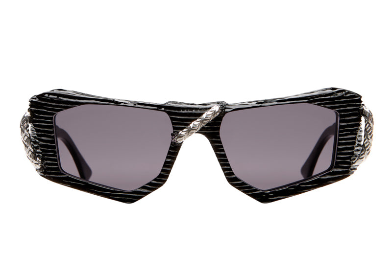Kuboraum F6 BS GO Gorgone, vista frontal