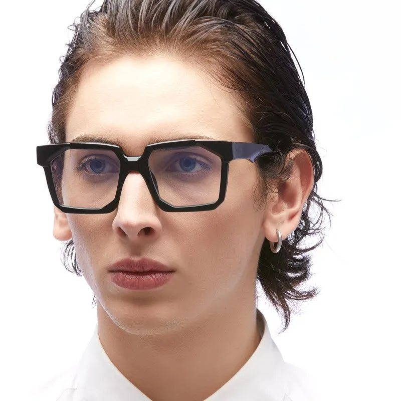 Kuboraum MASKE K30 - Black Shine