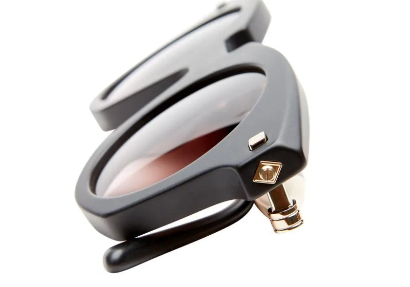 Kuboraum MASKE J6 - Black matte BM