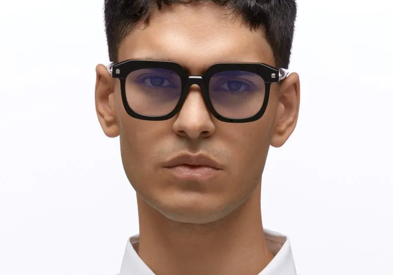 Kuboraum MASKE J8 Black Shine