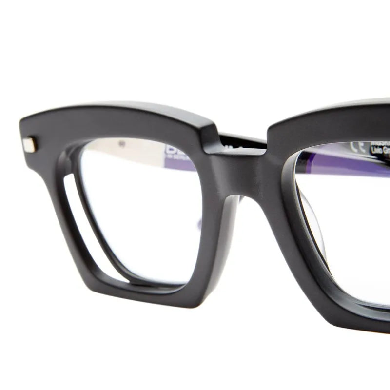 Kuboraum MASKE J9 - BLACK MATT BM