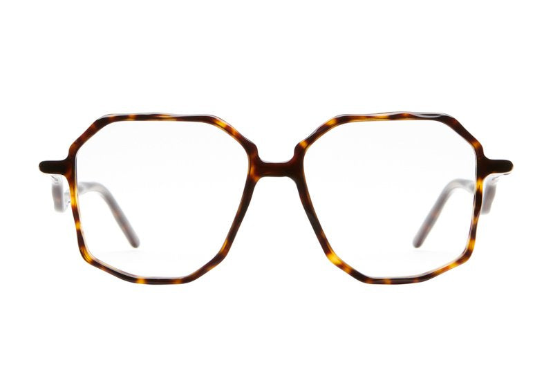 Kuboraum L17 TS, vista frontale