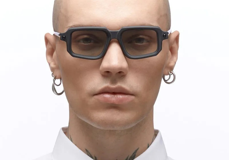 Kuboraum MASKE P23 Black Matt