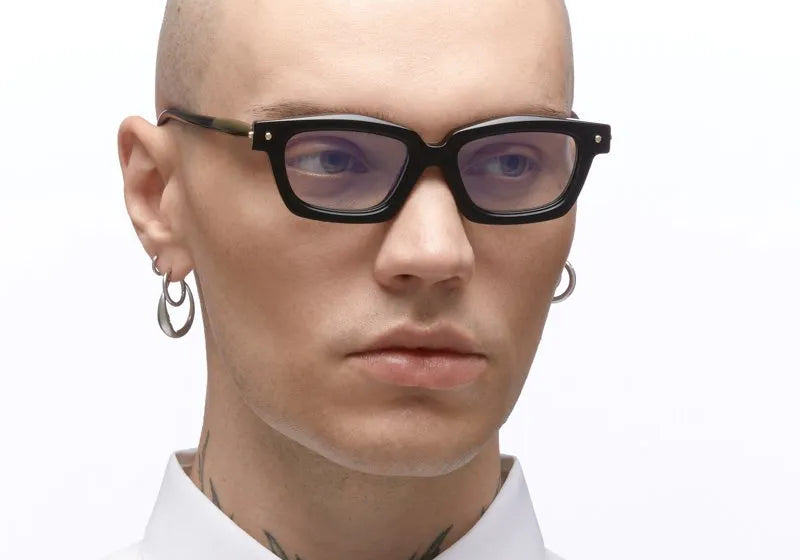 Kuboraum MASKE P25 Black Shine