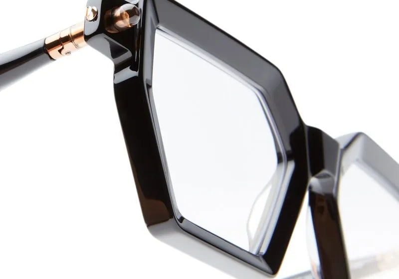 Kuboraum MASKE P26 Black Shine