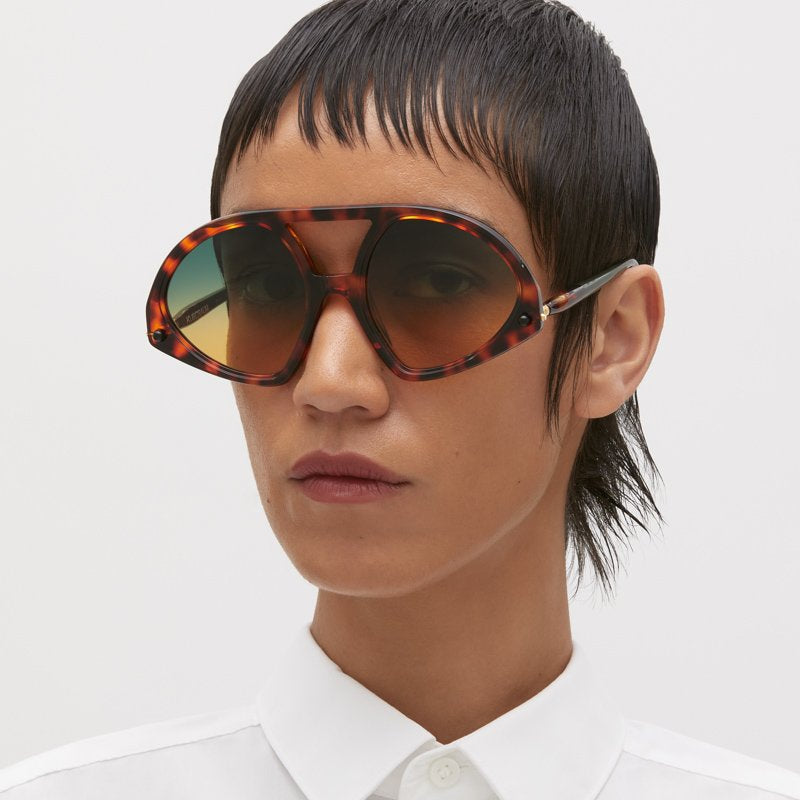 Kuboraum P31 Tortoise indossato – foto ufficiale Kuboraum