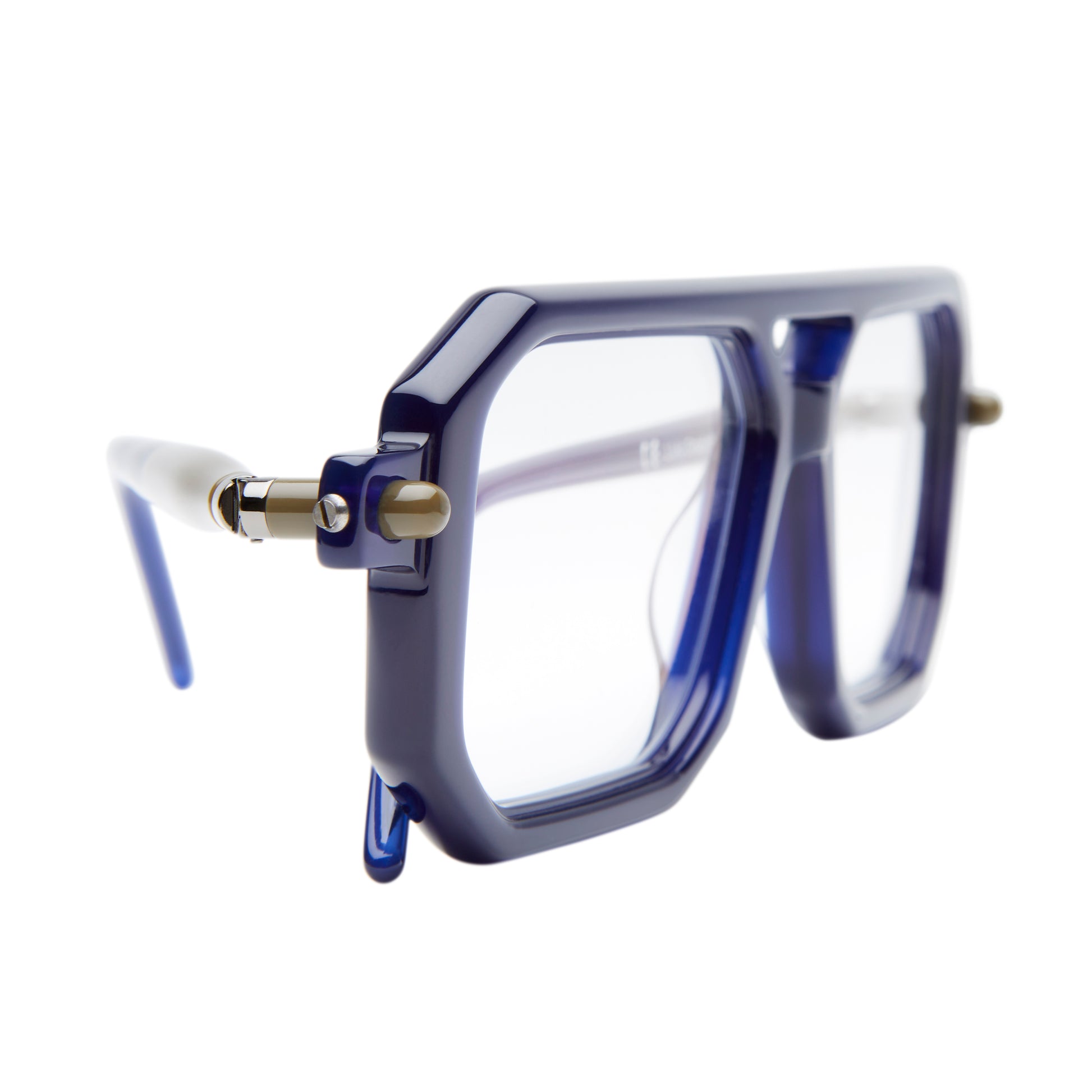 Kuboraum Mask P8 - Havana