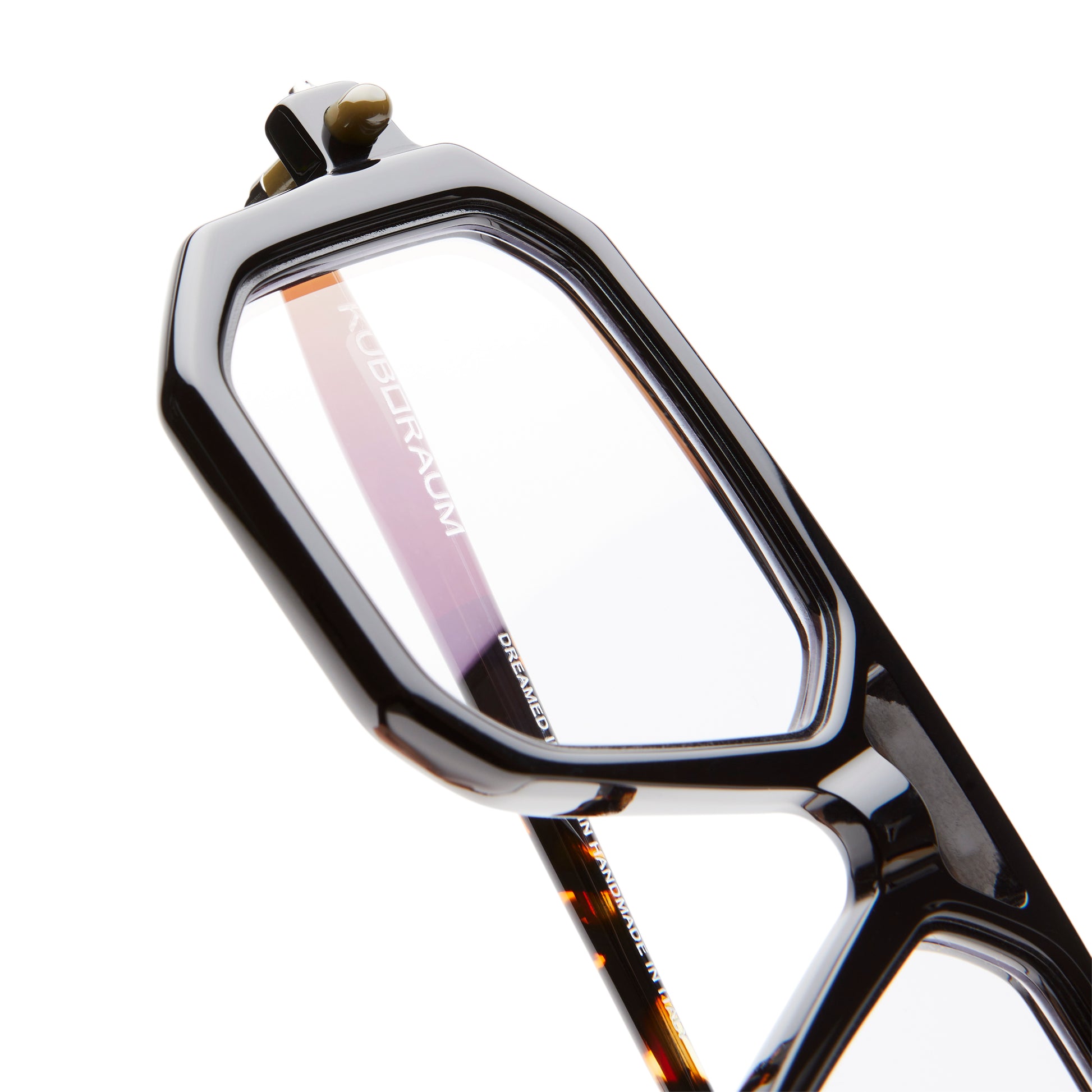 Kuboraum Mask P8 - Havana