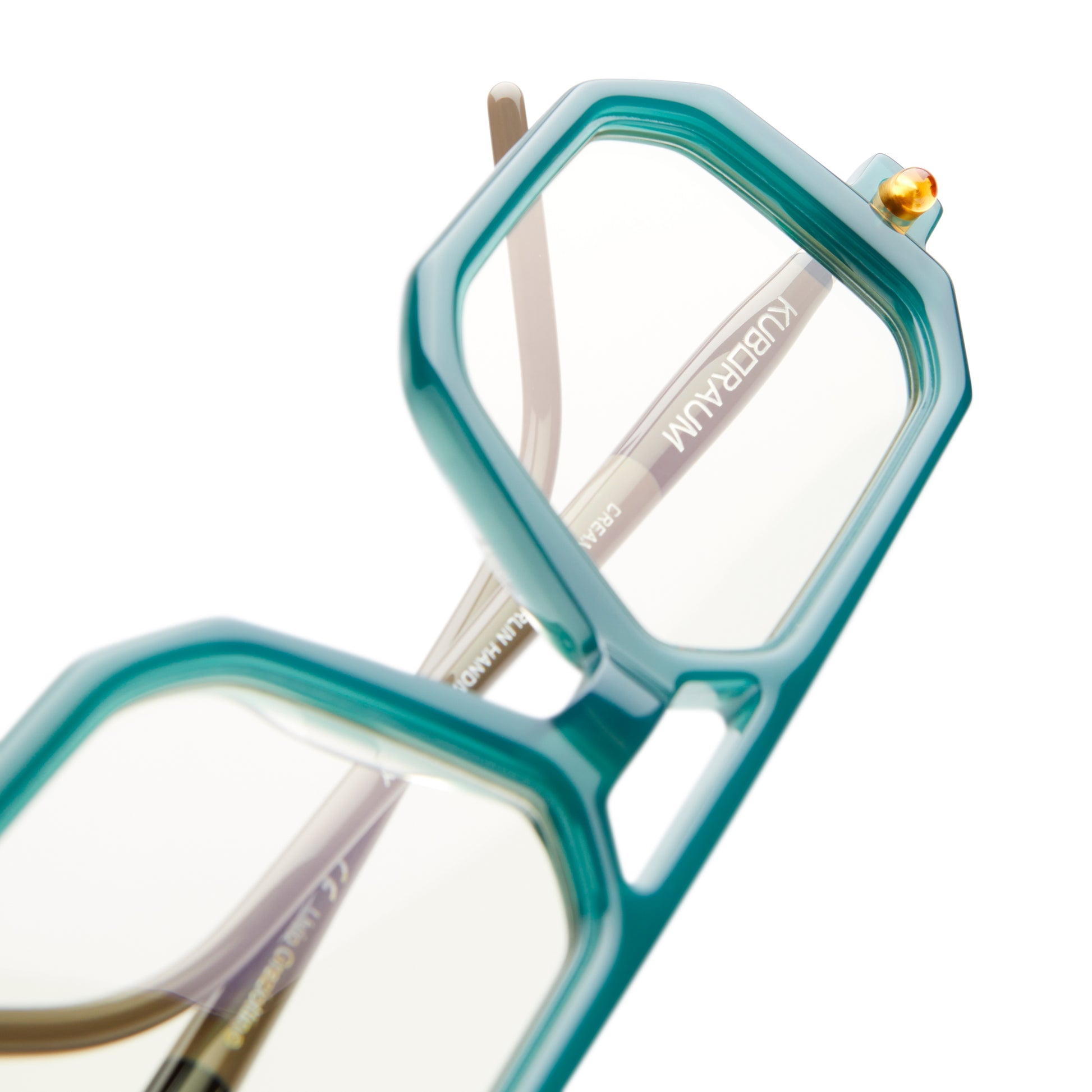 Kuboraum Mask P8 - Havana