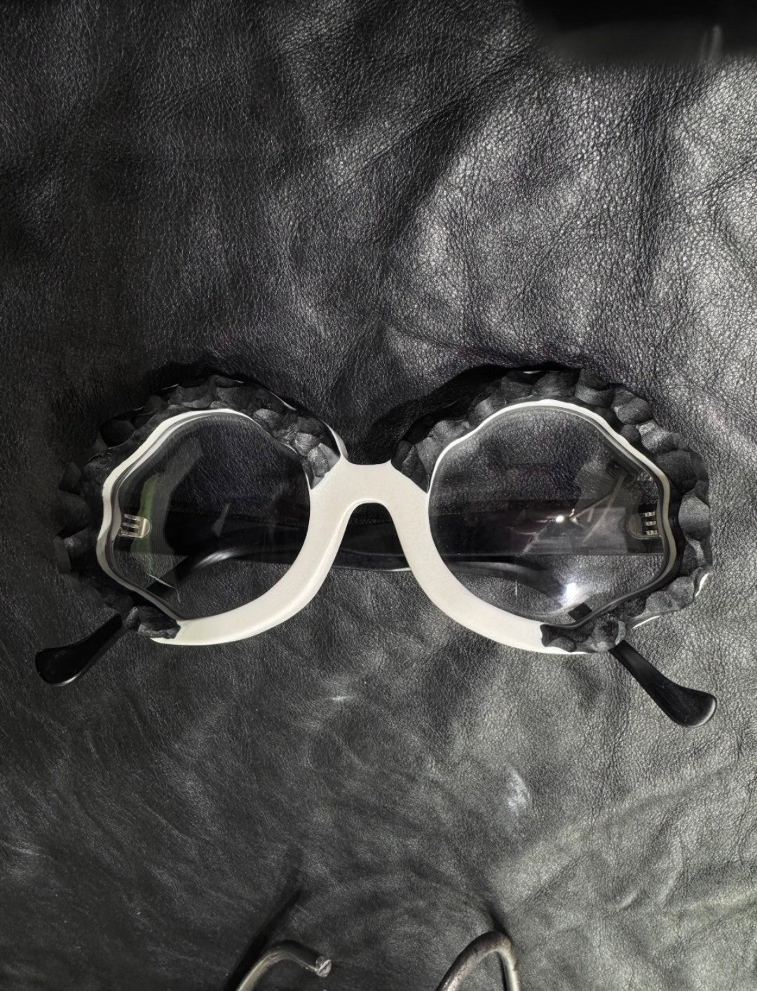 Leisure Society, Victor - 12k Silver/Black