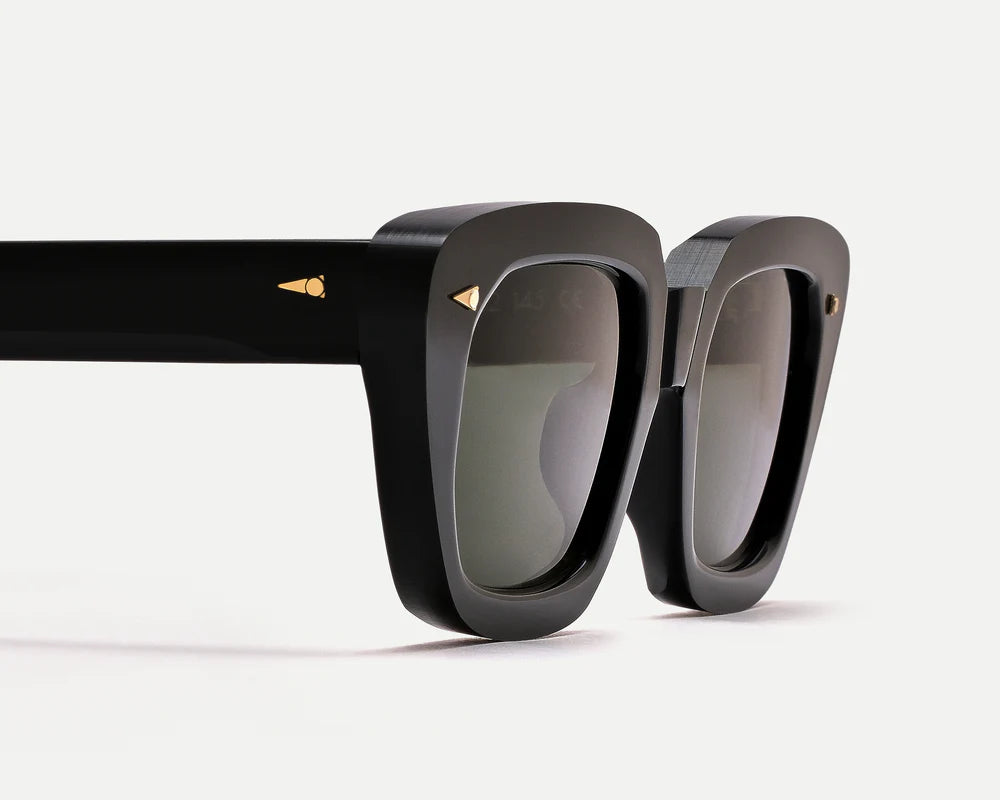 Ahlem | Jeanne | Black / G15