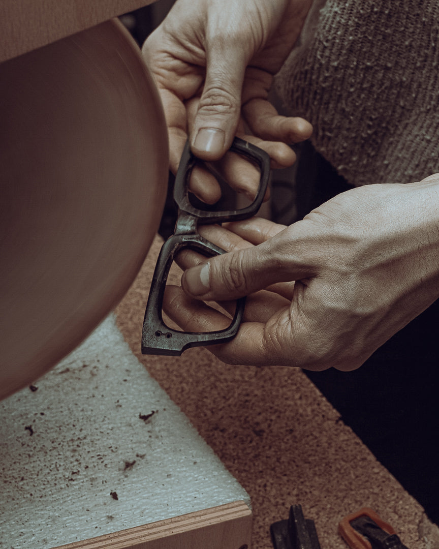 AKONI EYEWEAR Crafted Cosmo - Buffalo Horn