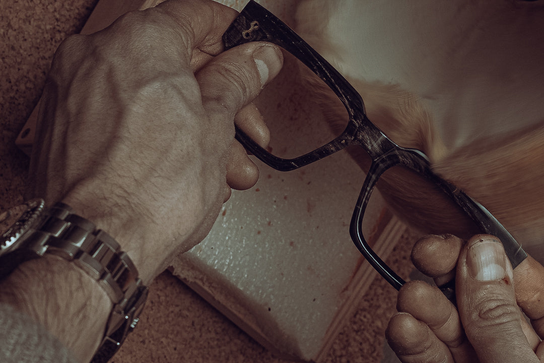 AKONI EYEWEAR Crafted Cosmo - Buffalo Horn