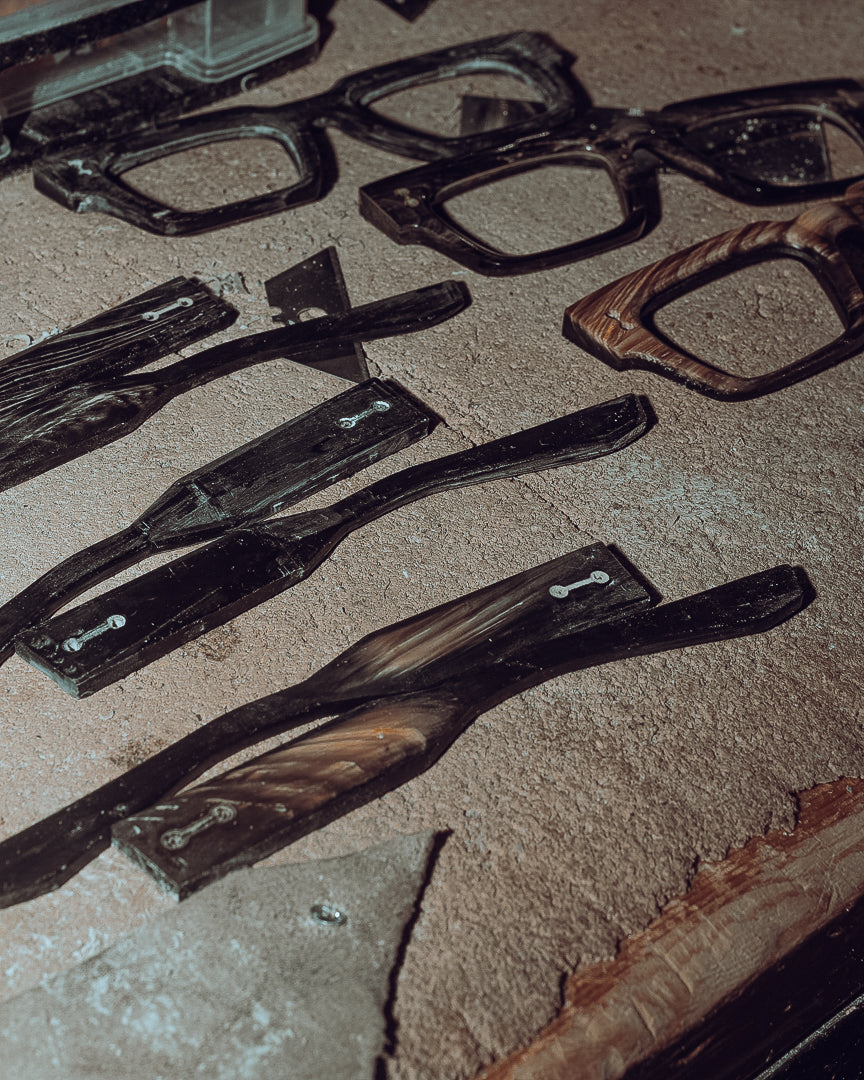 AKONI EYEWEAR Crafted Cosmo - Buffalo Horn