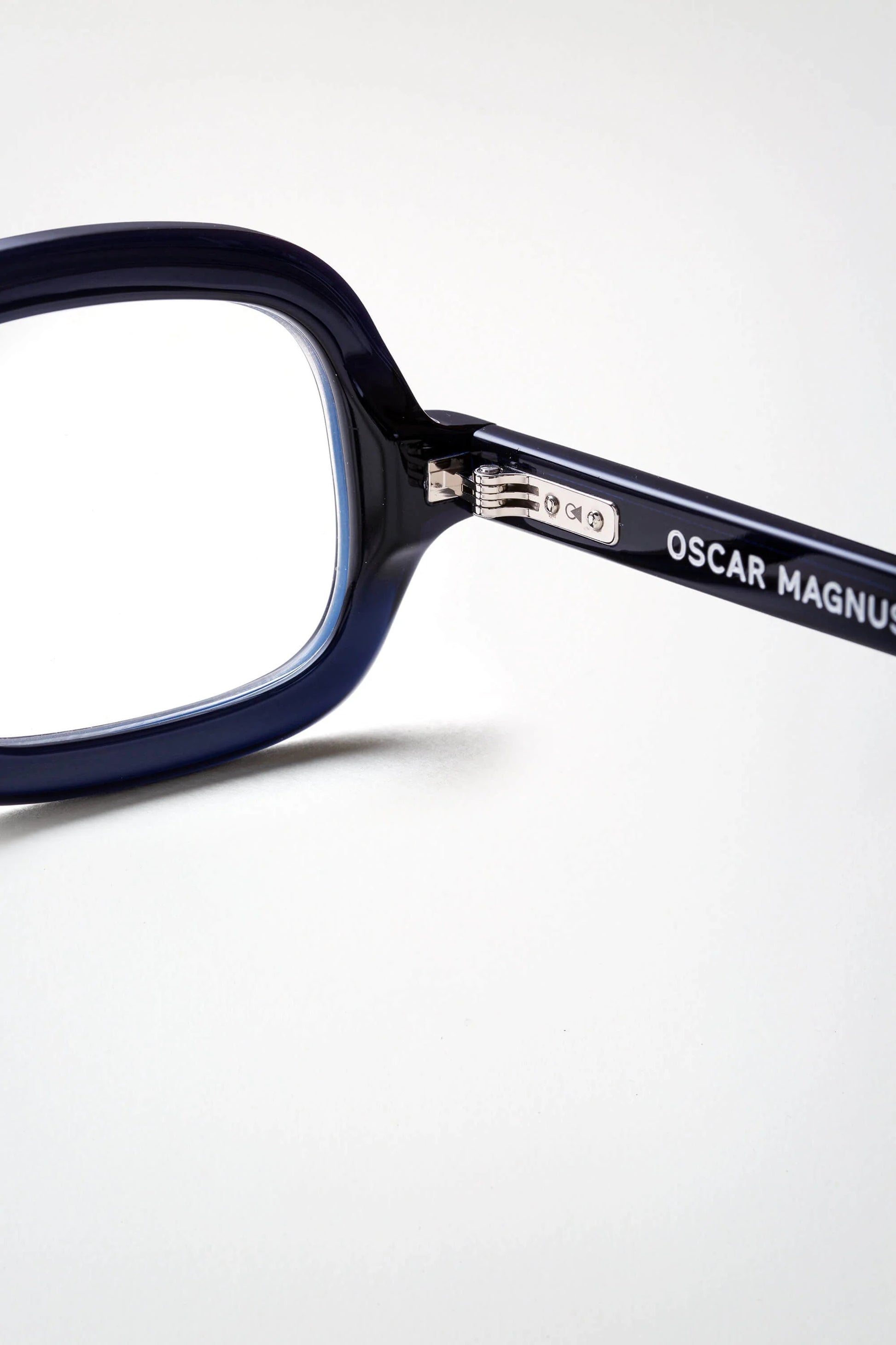 Oscar Magnuson | Donny OM.2 | Deep Ink
