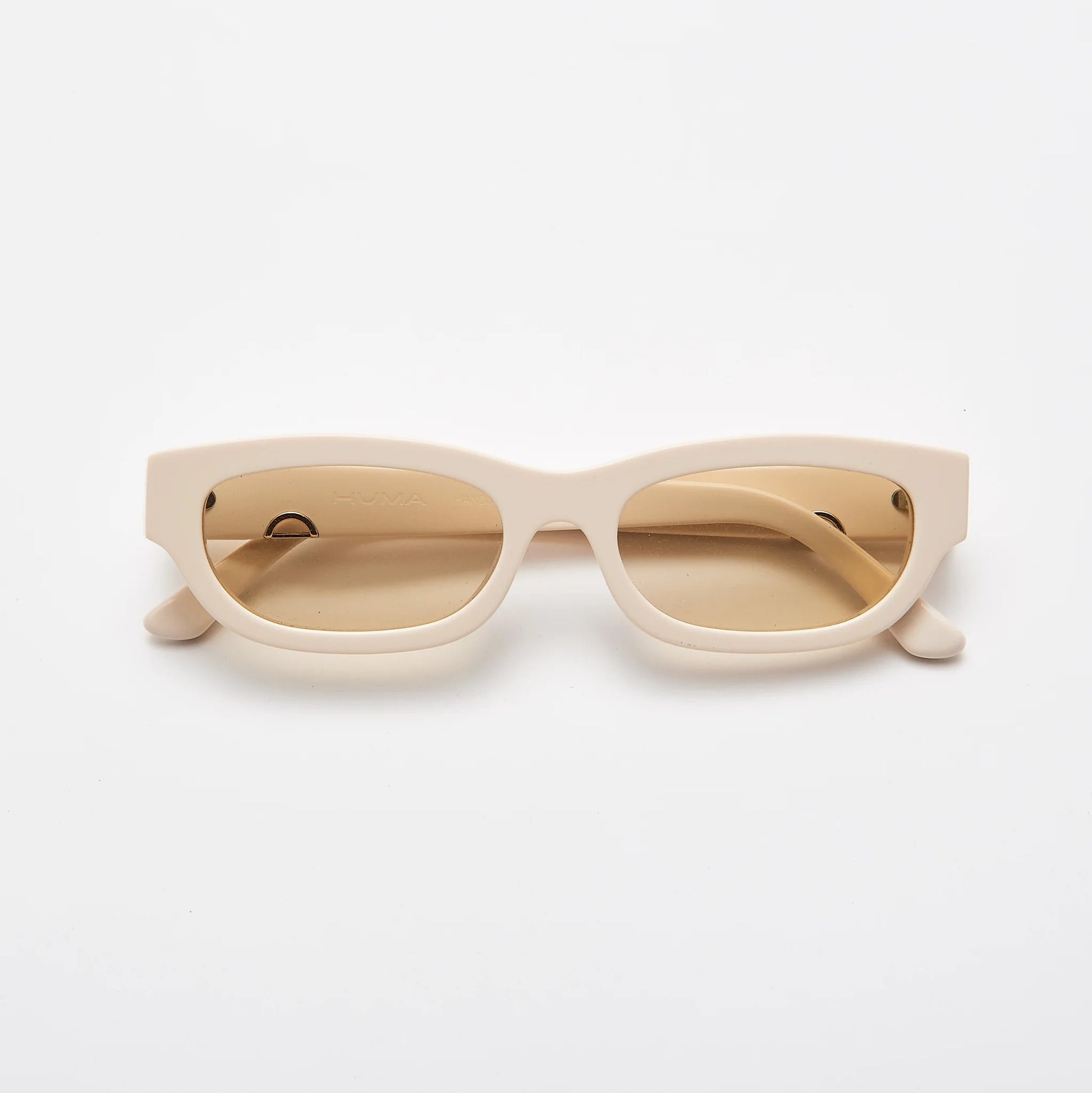 Huma | Tojo | Ivory
