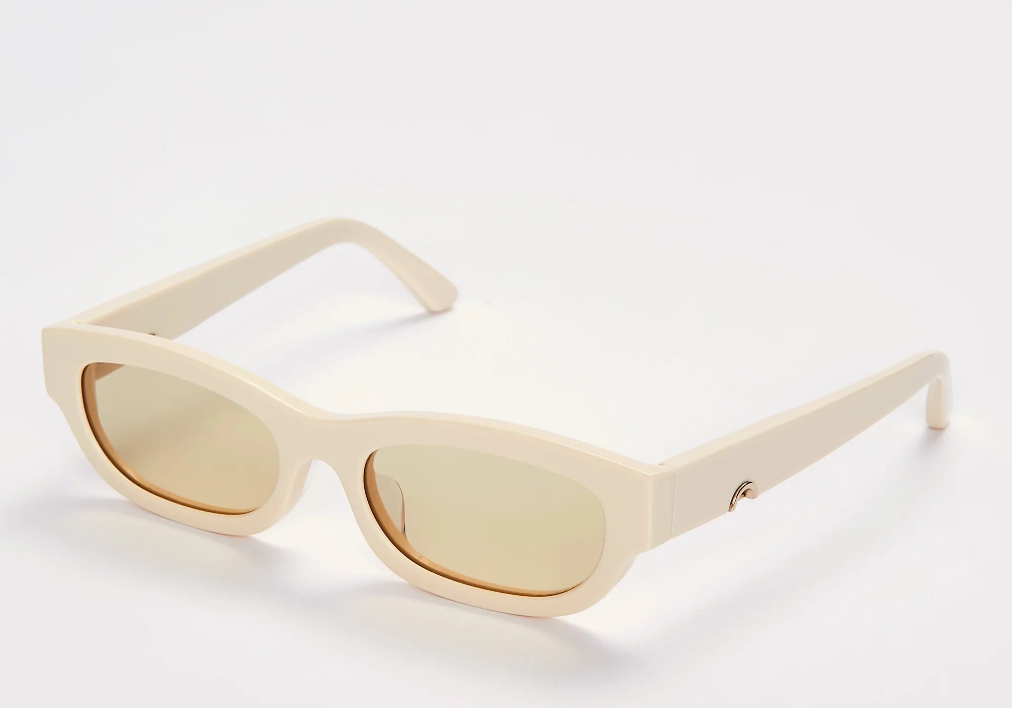 Huma | Tojo | Ivory