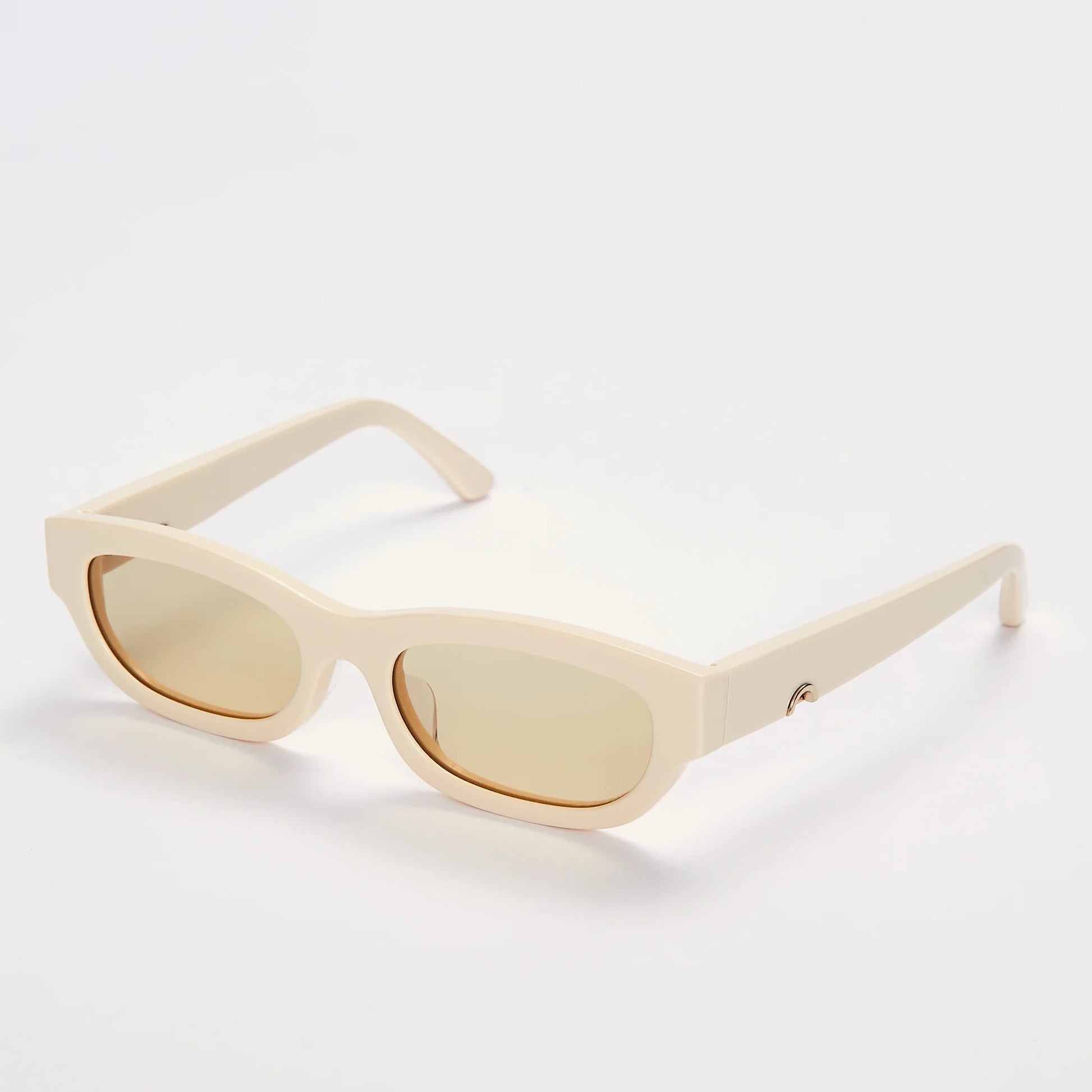 Huma | Tojo | Ivory