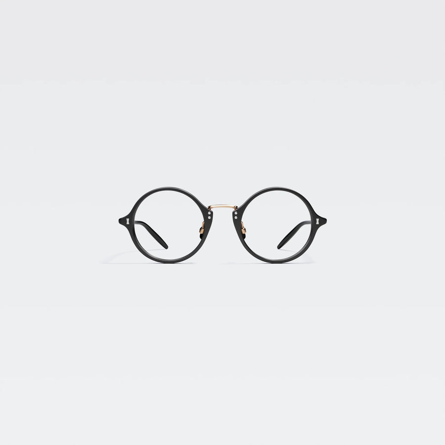 Cubitts | Lidlington | Black L