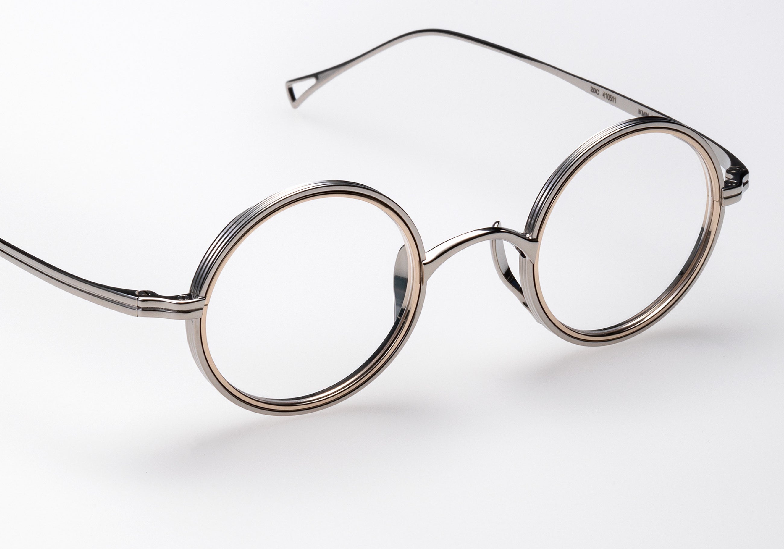 KameManNen kmn 122 - TS/LG