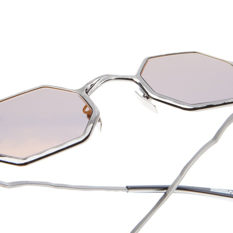 Kuboraum Z19 GMG, indossato