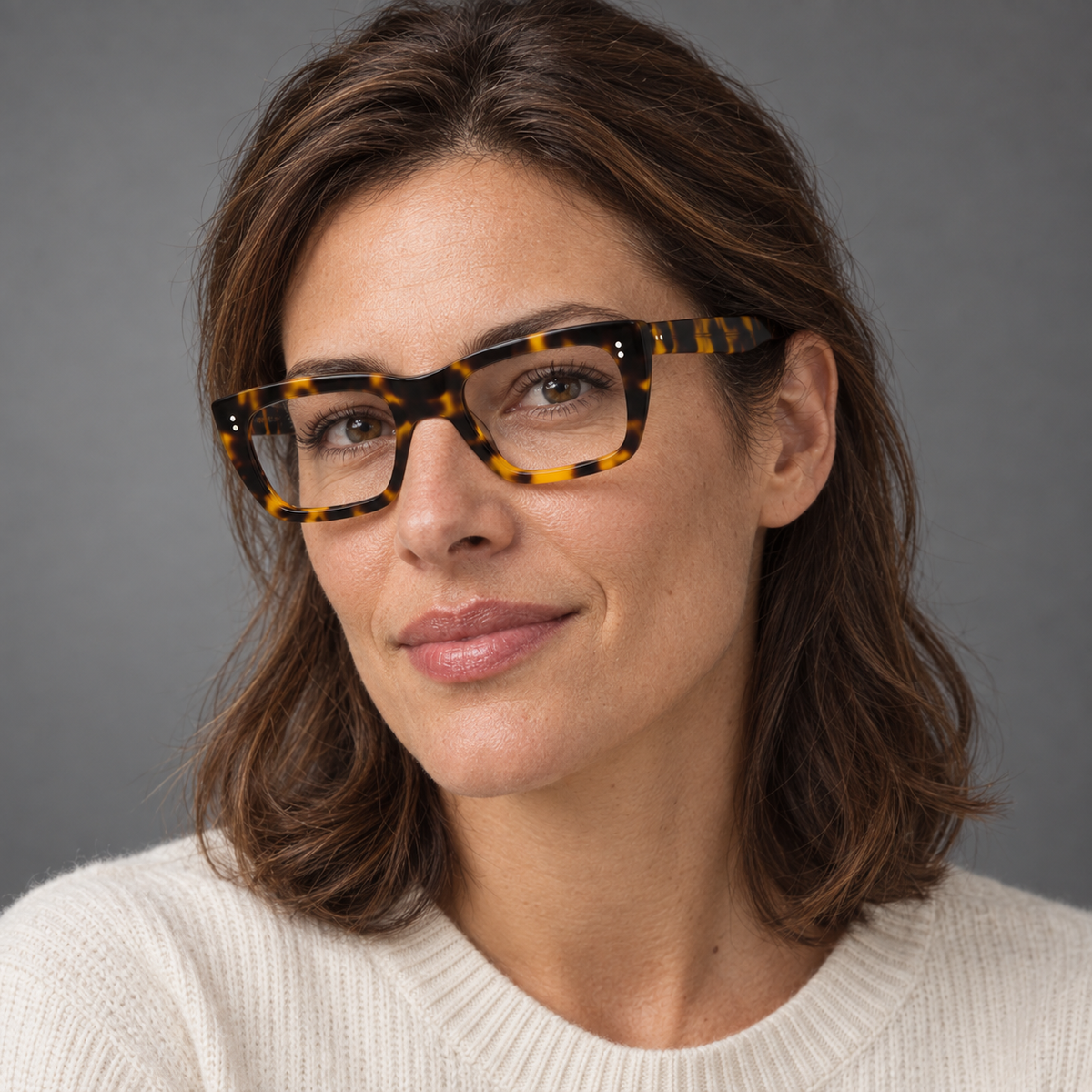 Lesca Lunetier Doxa 424 – indossato da donna