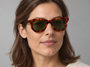 Lesca Lunetier Ogre XL Ecaille fonce 036 / Green Lenses – worn by a woman