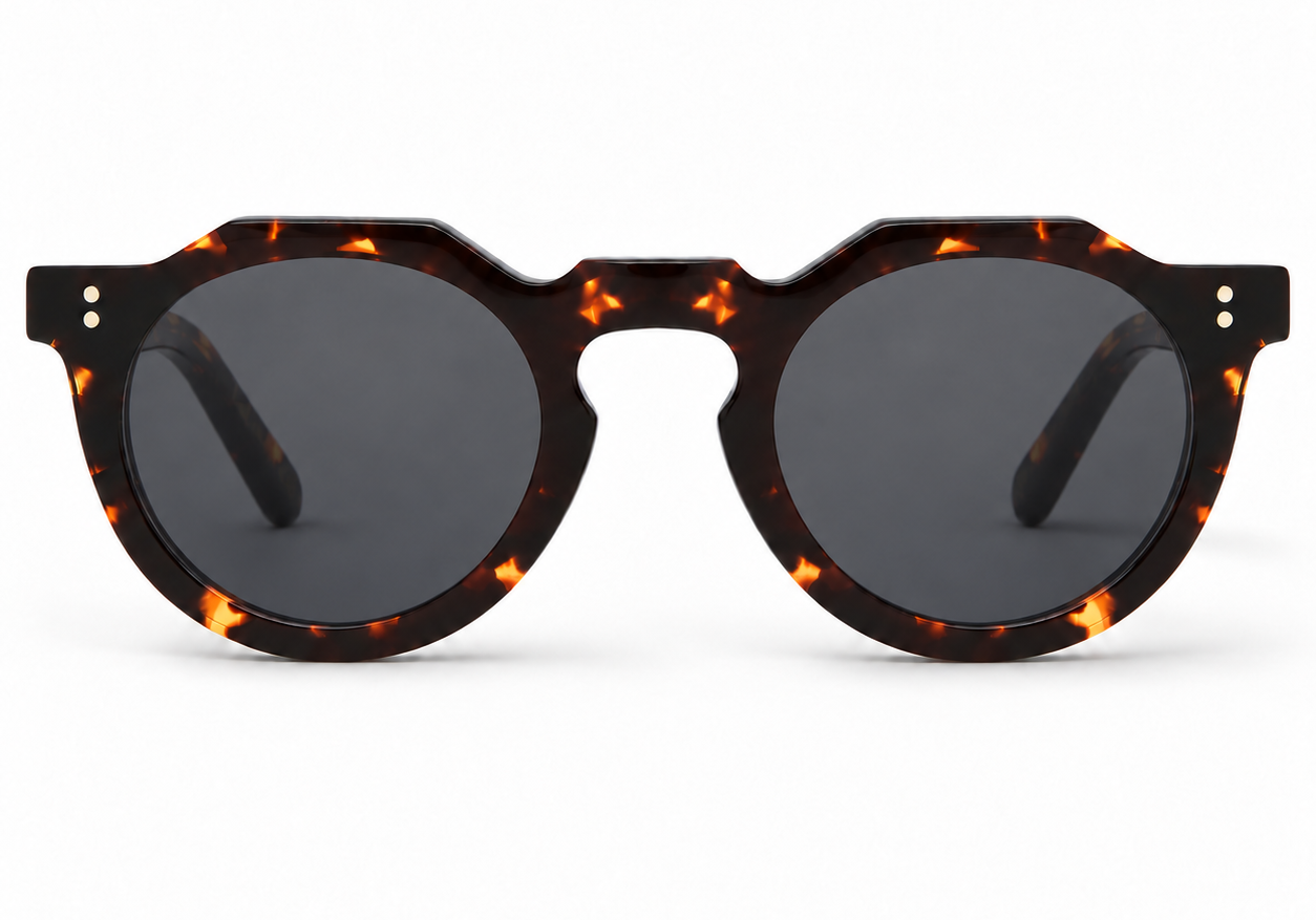Lesca Lunetier Pica 424 – sunglasses with grey lenses, front view